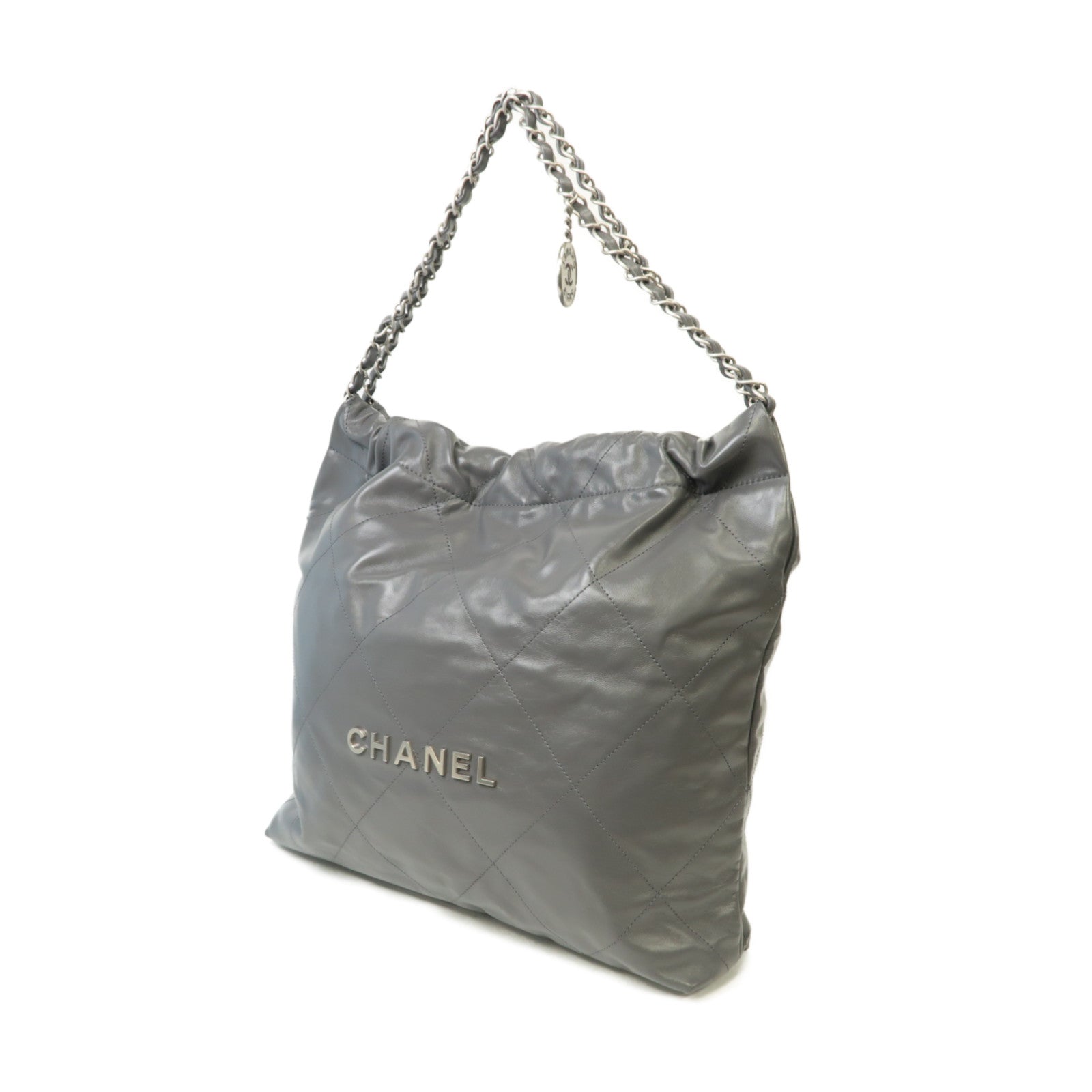 CHANEL 菱格牛皮皮革Chand 22銀扣鏈帶肩背袋灰色