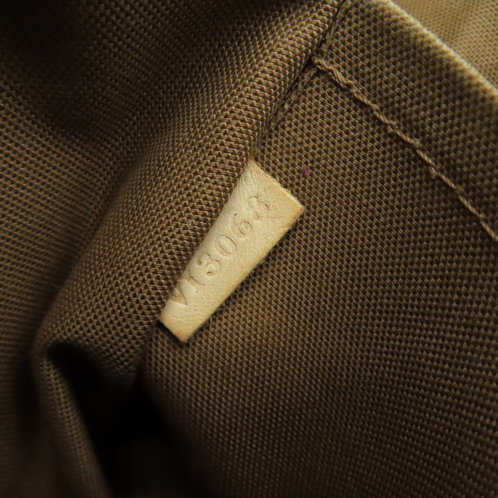 LOUIS VUITTON 【激减优惠】Monogram Tivoli PM金扣手挽袋啡色