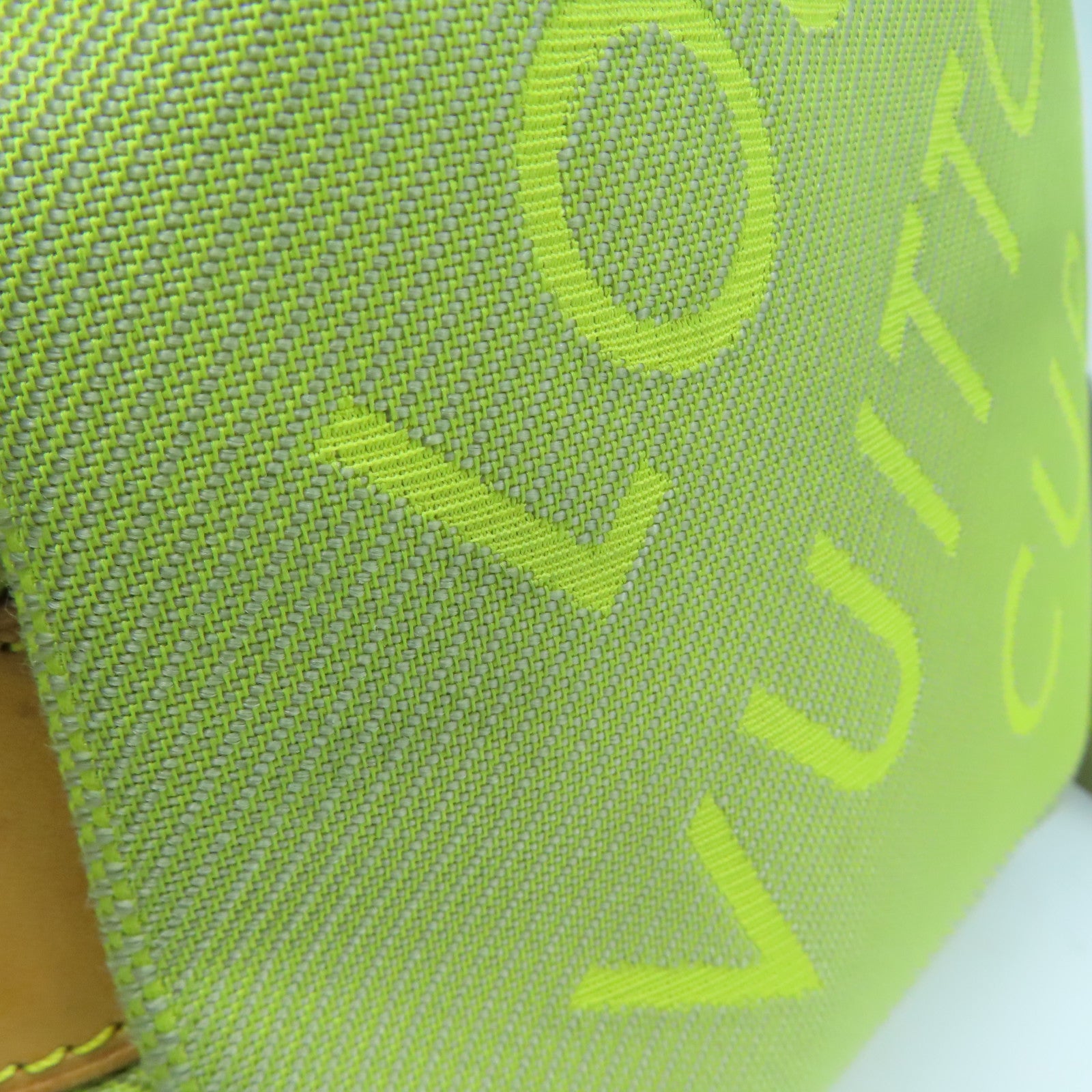 LOUIS VUITTON Damier Geant Cup Weatherly银扣肩背袋黄色