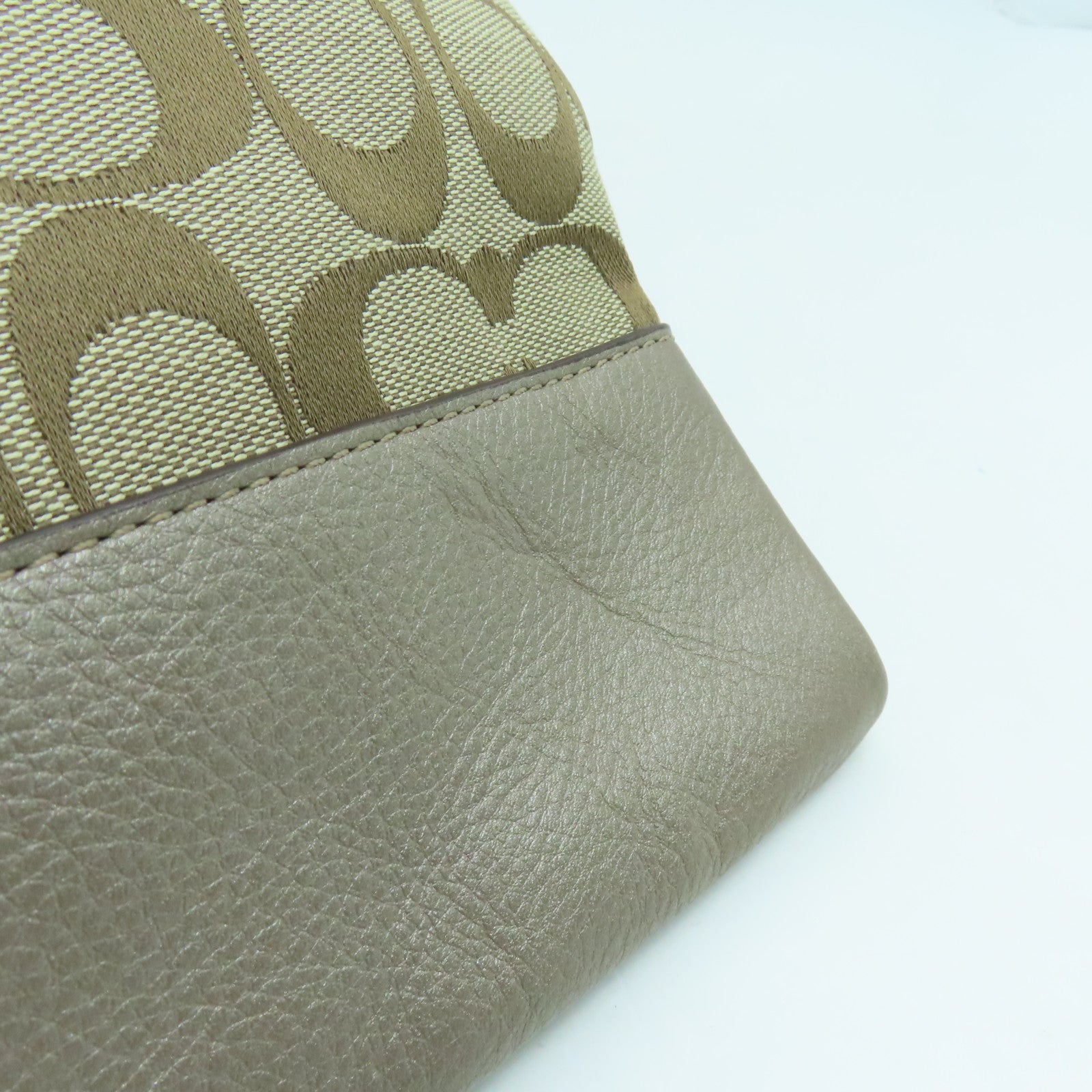 COACH 帆布Shoulder Bag银扣手挽肩背两用袋啡色