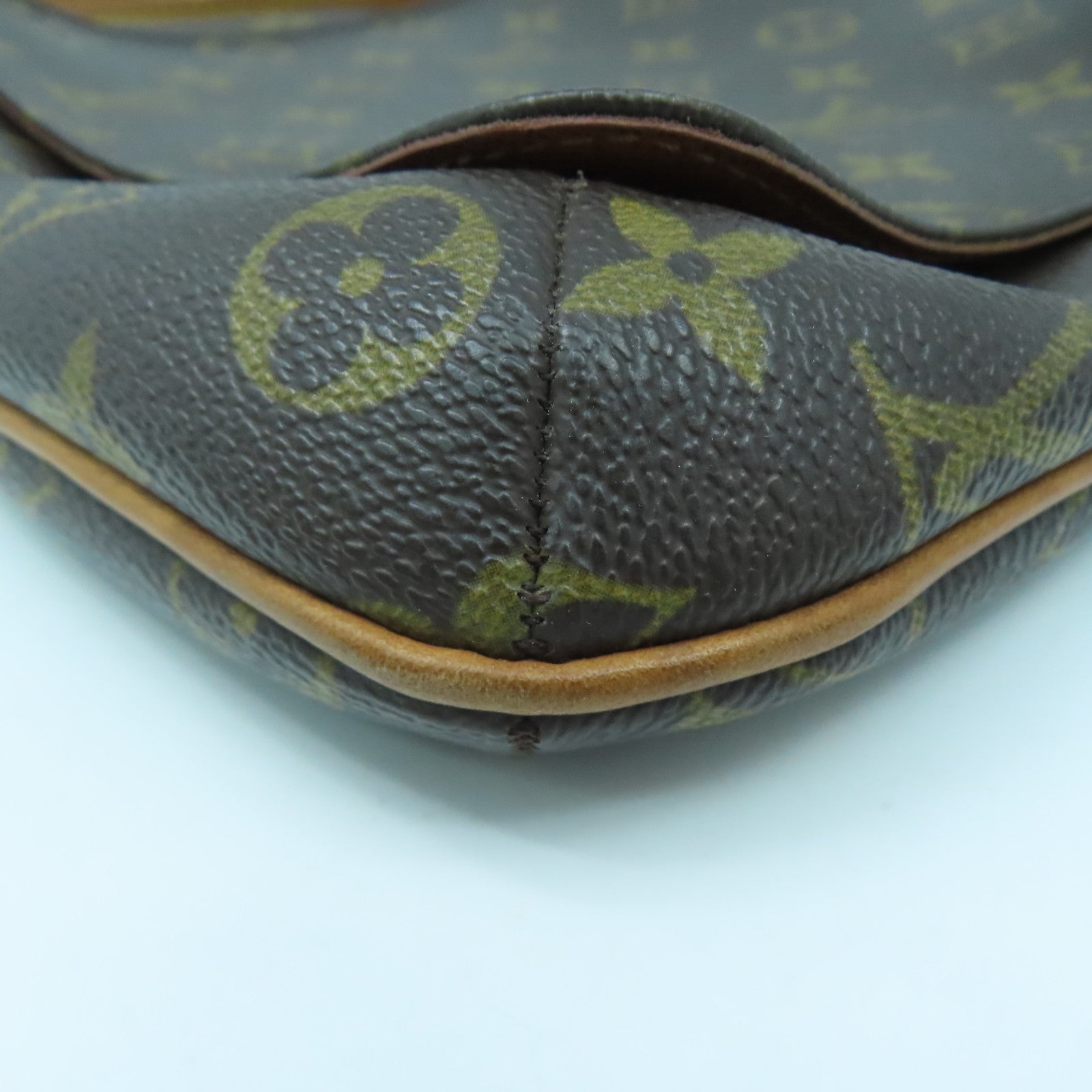 LOUIS VUITTON Monogram Musette Salsa Long金扣肩背袋啡色