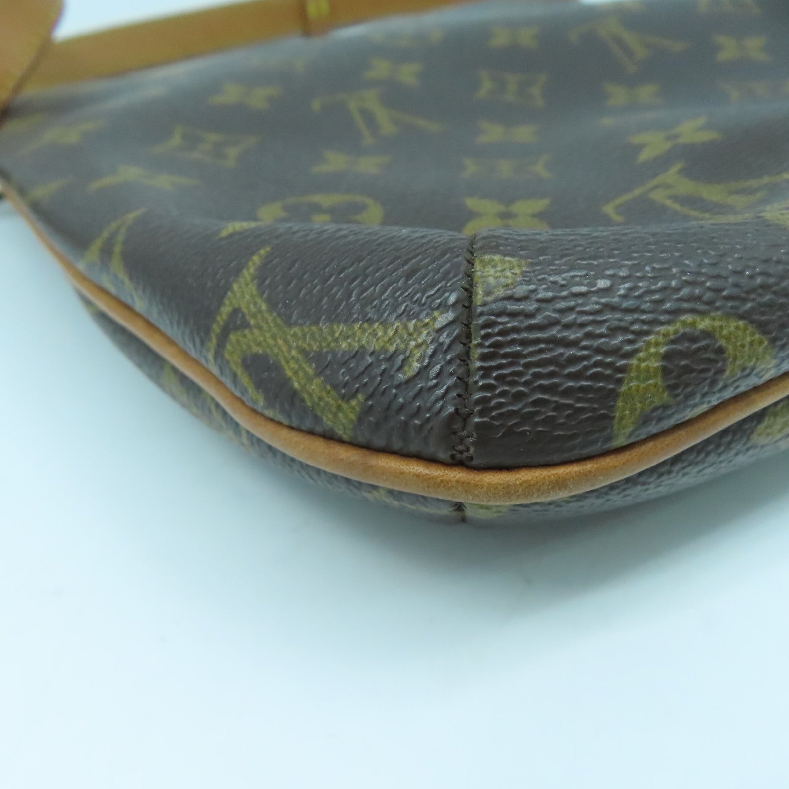 LOUIS VUITTON Monogram Musette Salsa Long金扣肩背袋啡色