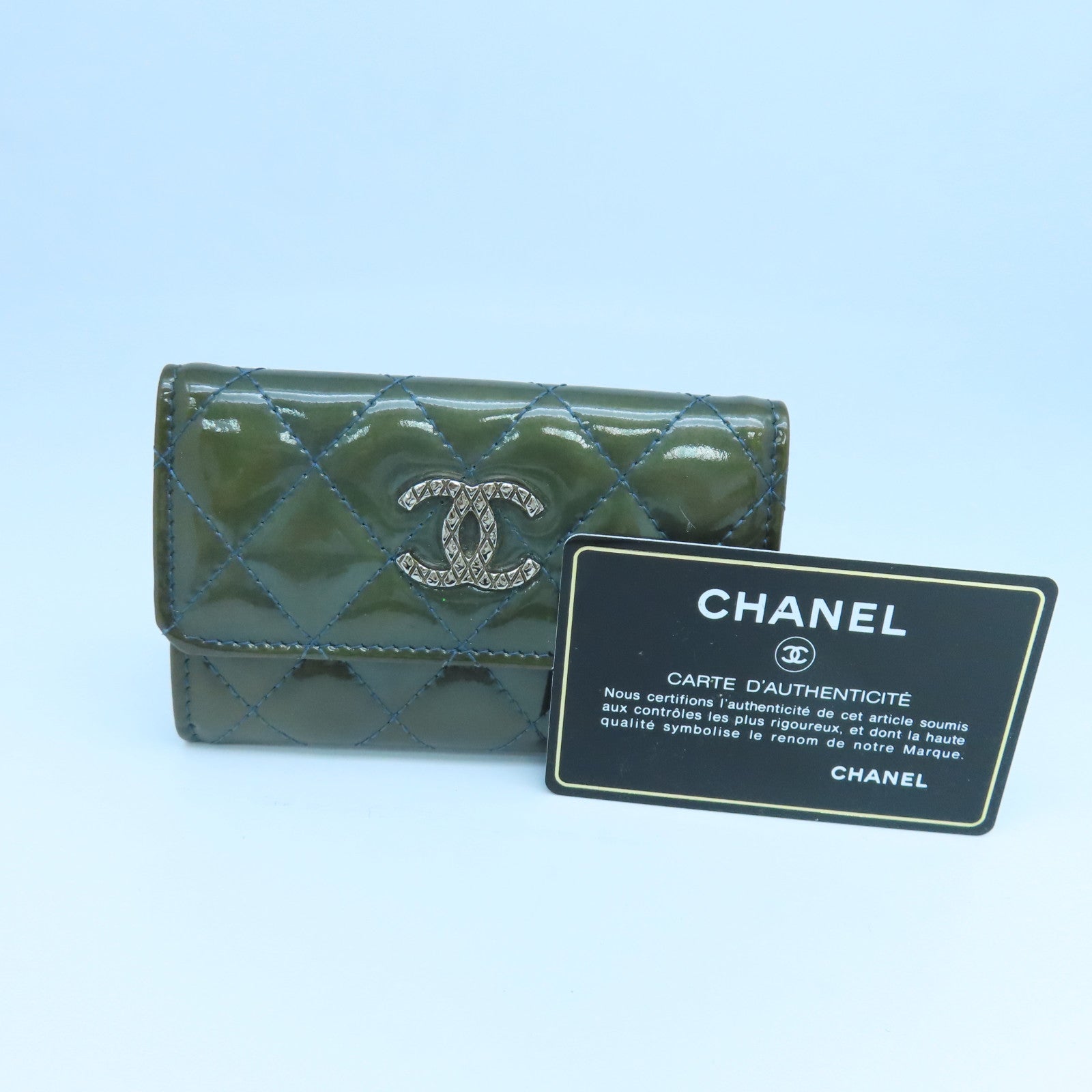 CHANEL rhombic patent leather Card Case card holder green