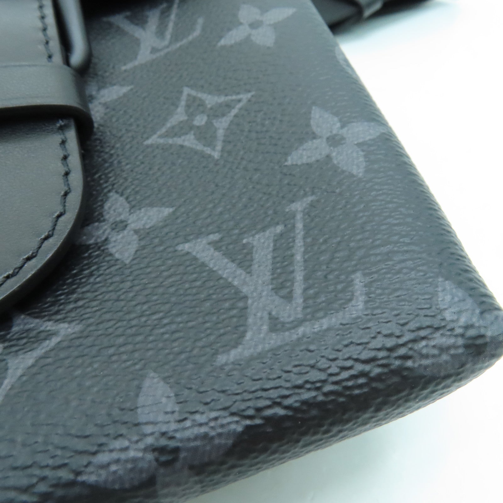LOUIS VUITTON Monogram Eclipse Saumur Shoulder Bag斜孭袋黑色