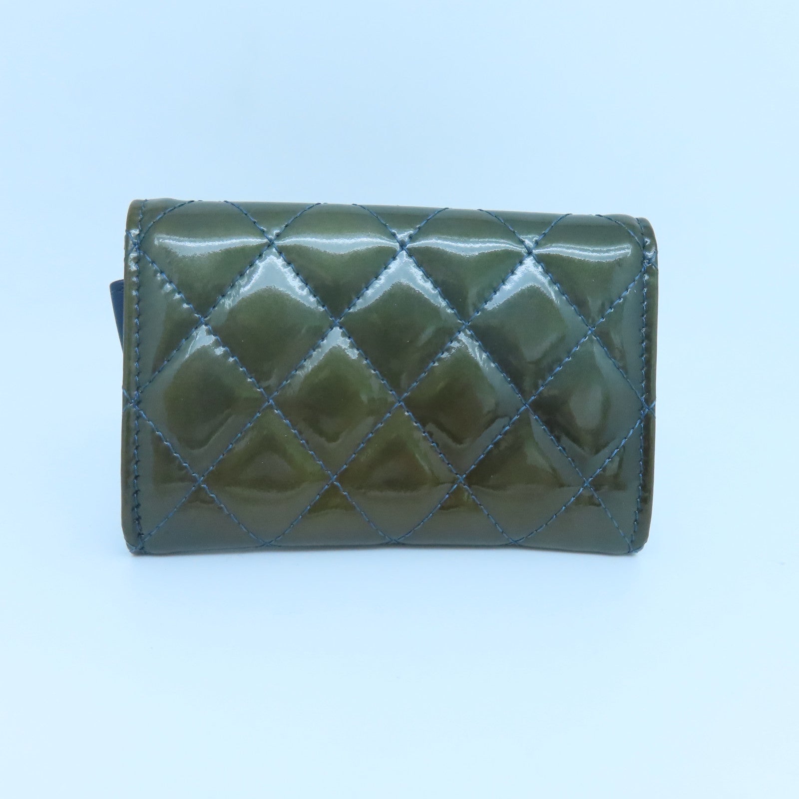 CHANEL rhombic patent leather Card Case card holder green