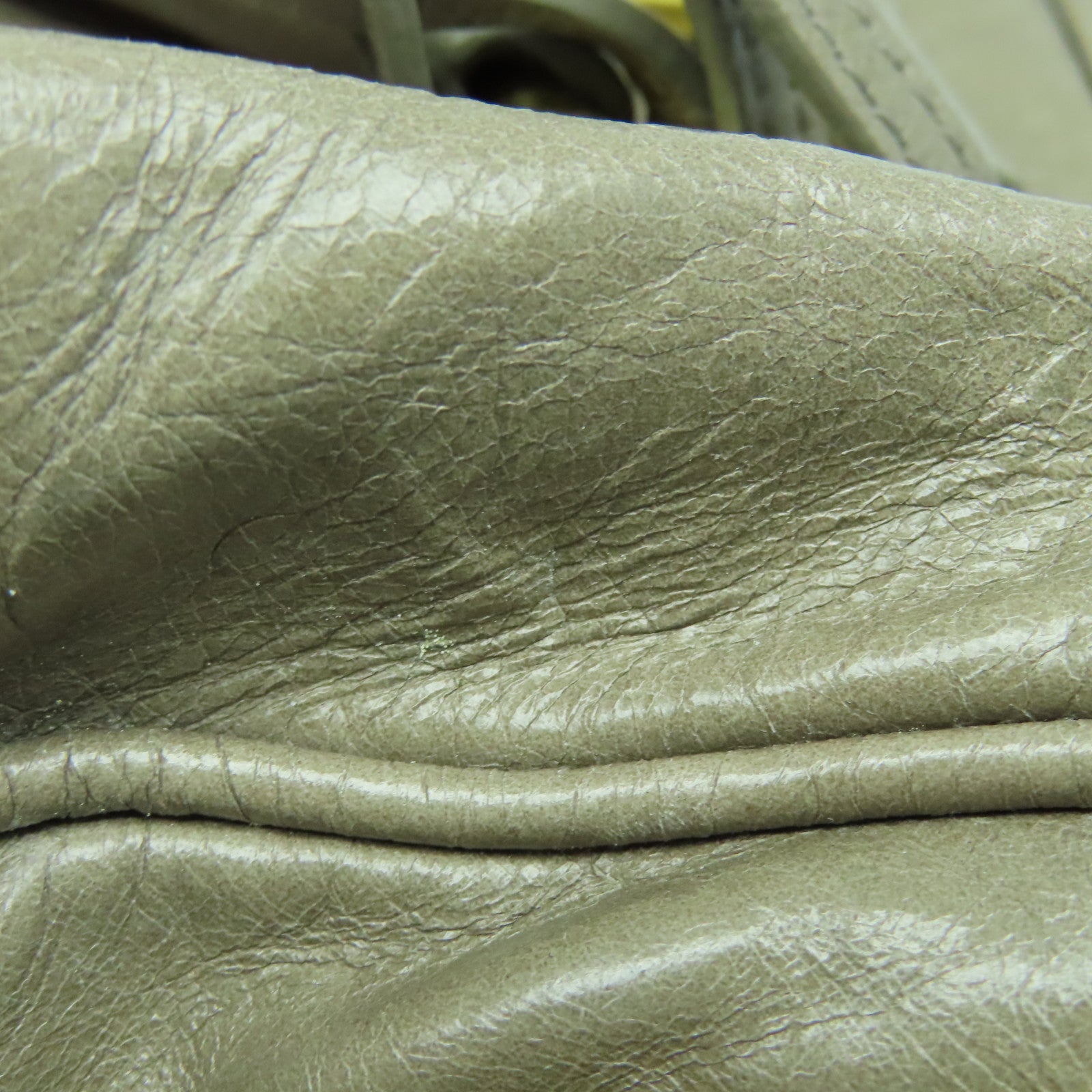 PRADA 牛皮皮革2way Shoulder Bag金扣手挽肩背兩用袋米色