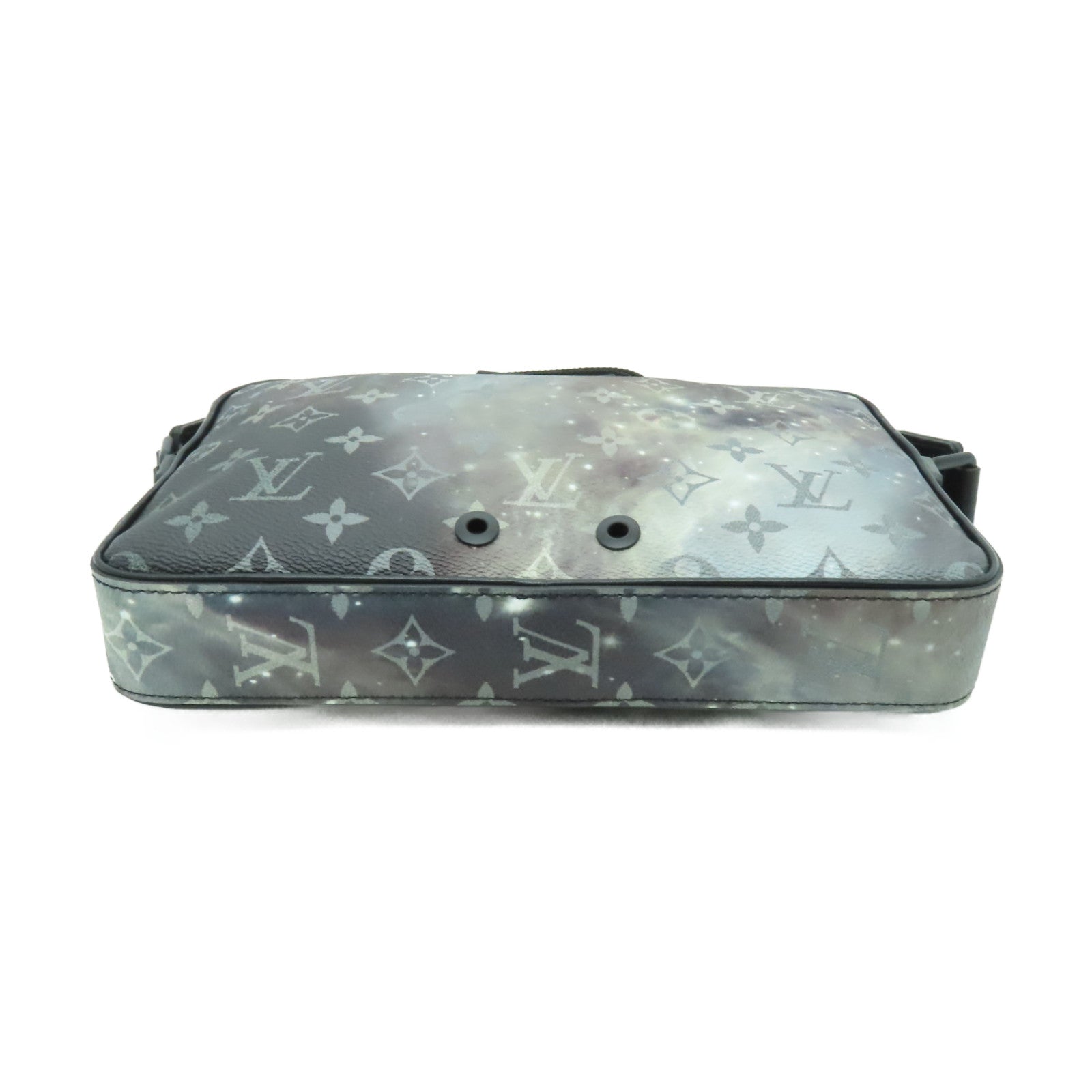 LOUIS VUITTON Monogram Galaxy Alpha Messenger肩背袋黑色/白色