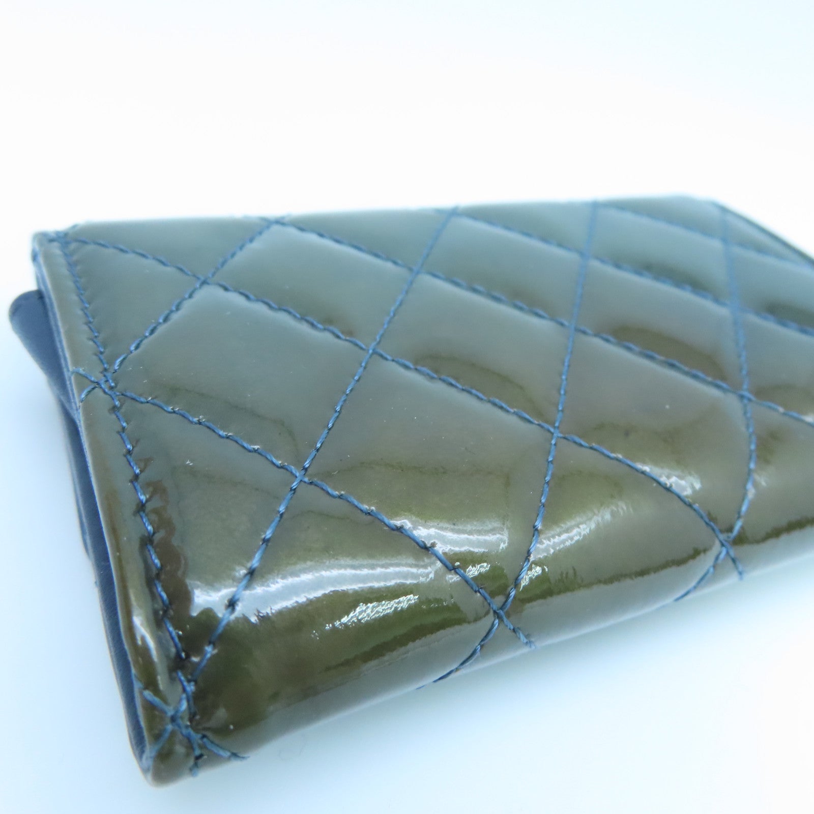 CHANEL rhombic patent leather Card Case card holder green