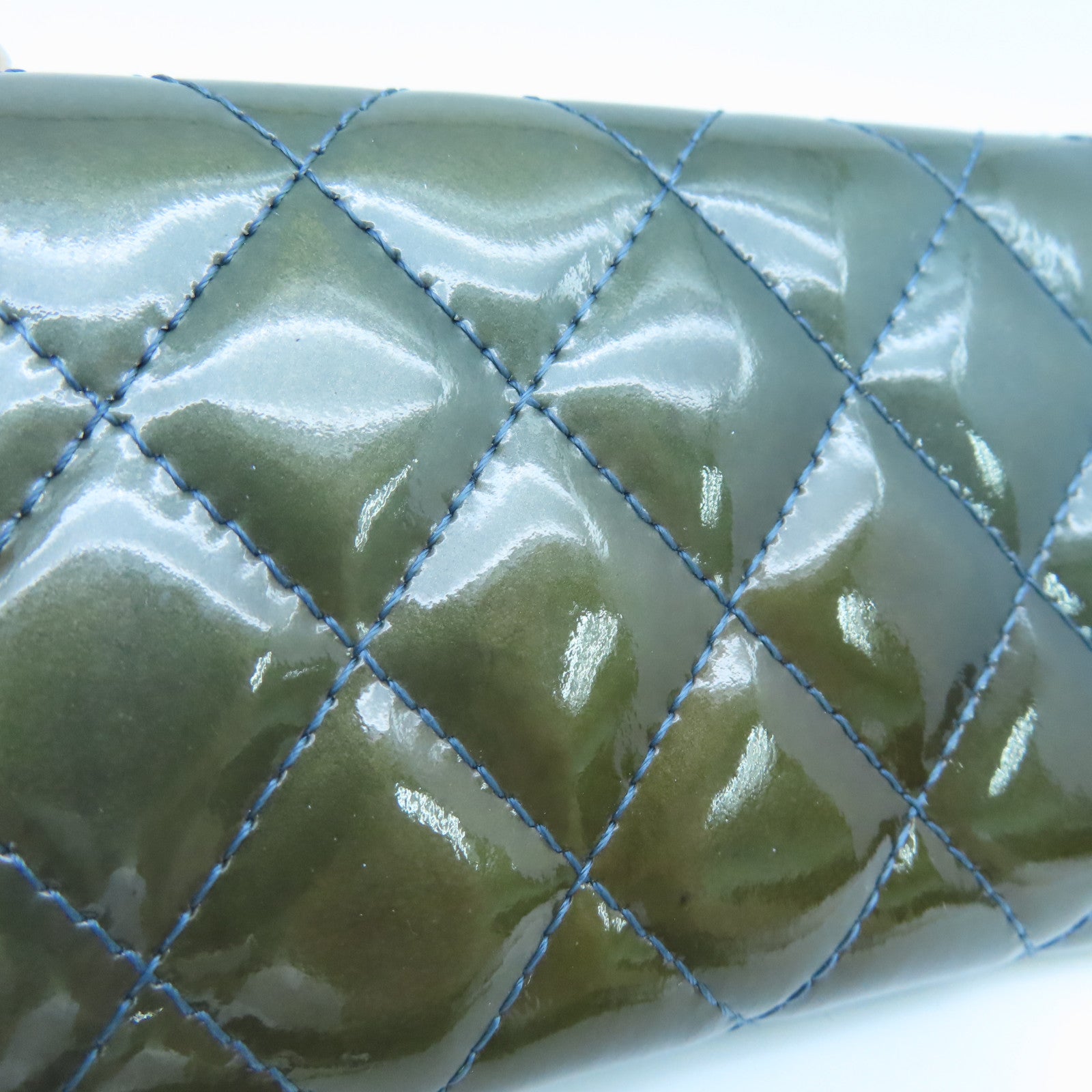 CHANEL rhombic patent leather Card Case card holder green