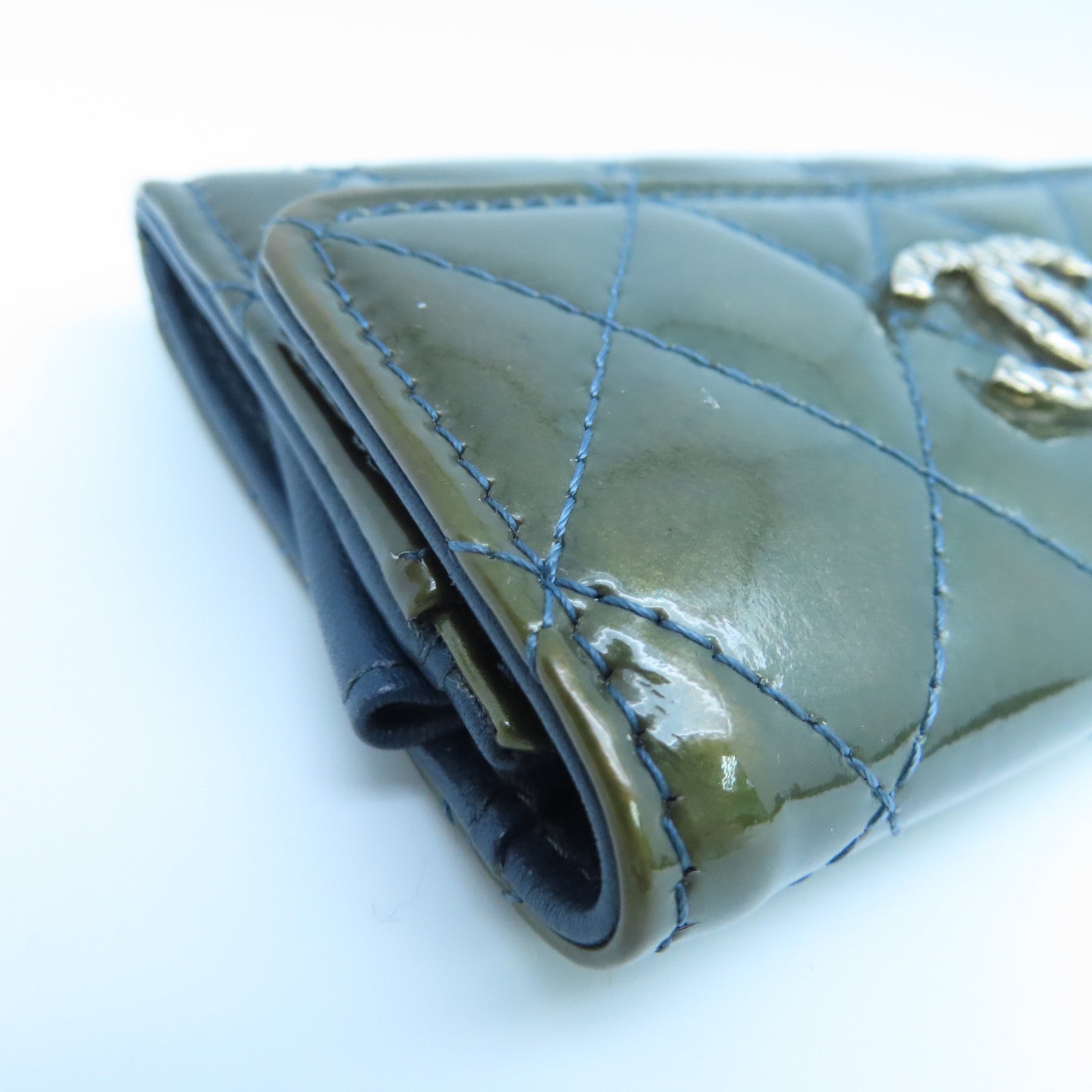 CHANEL rhombic patent leather Card Case card holder green
