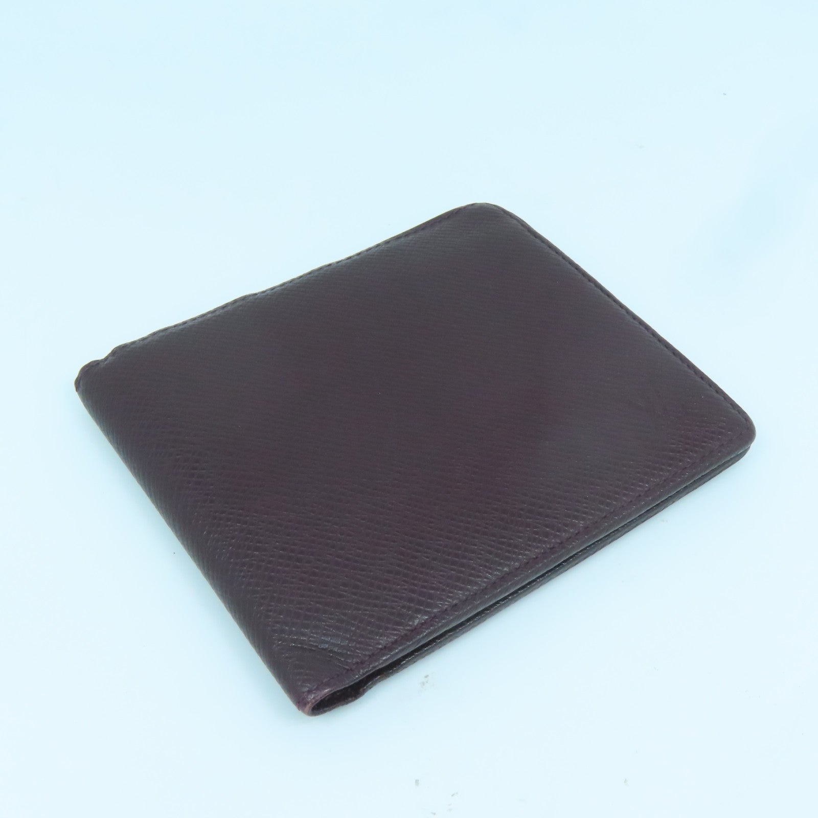LOUIS VUITTON Taiga Wallet钱包酒红色