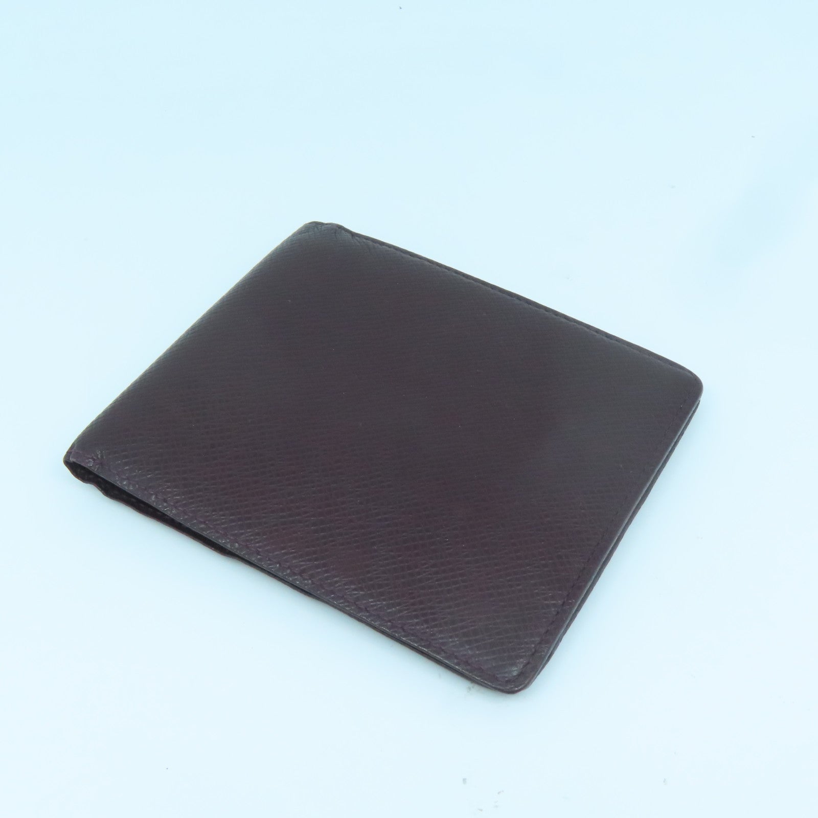 LOUIS VUITTON Taiga Wallet钱包酒红色