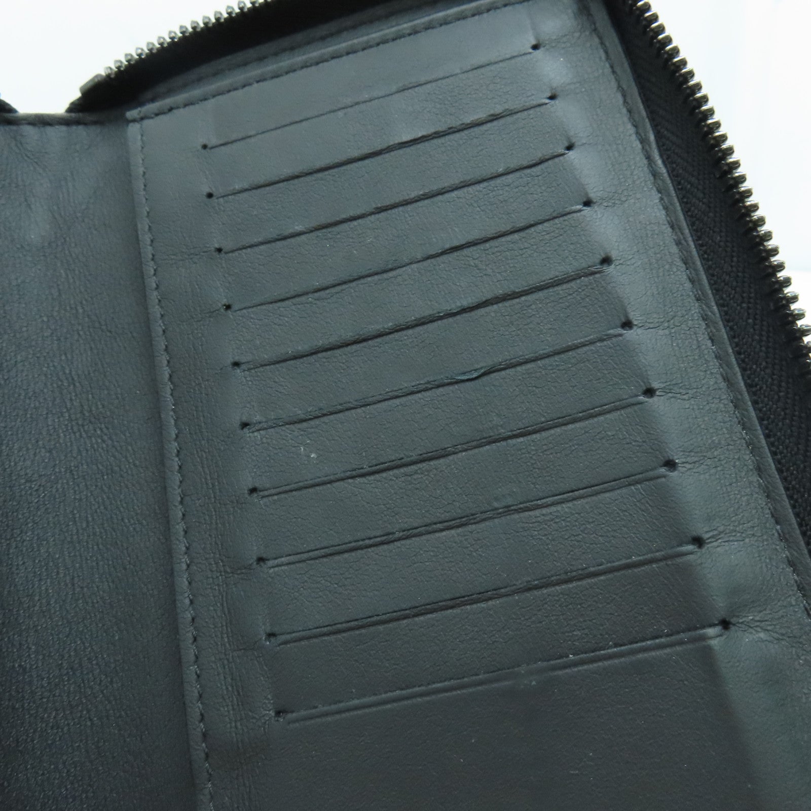 LOUIS VUITTON Monogram Empreinte Zippy Vertical Wallet长钱包黑色