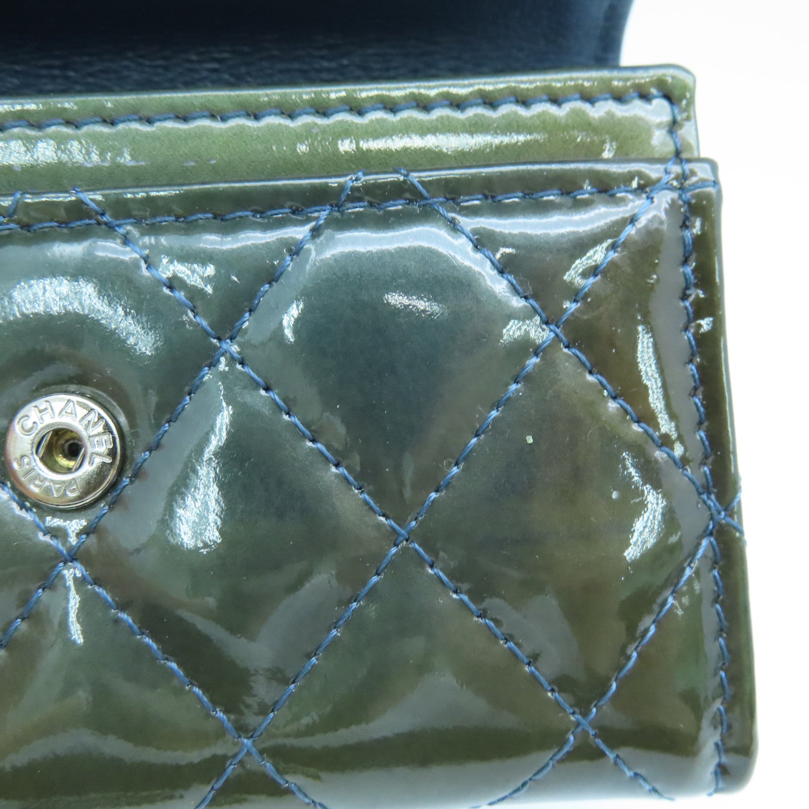 CHANEL rhombic patent leather Card Case card holder green