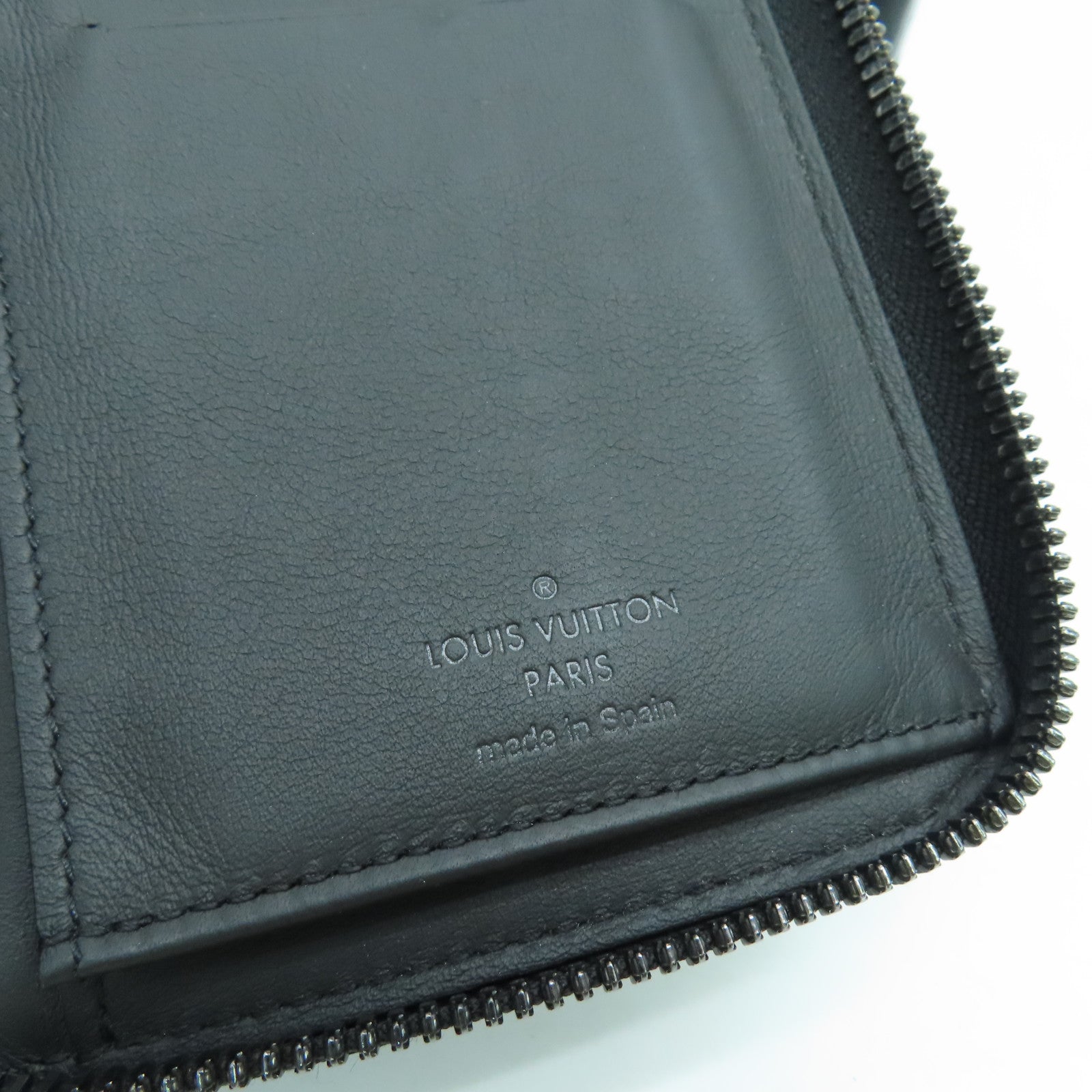 LOUIS VUITTON Monogram Empreinte Zippy Vertical Wallet长钱包黑色