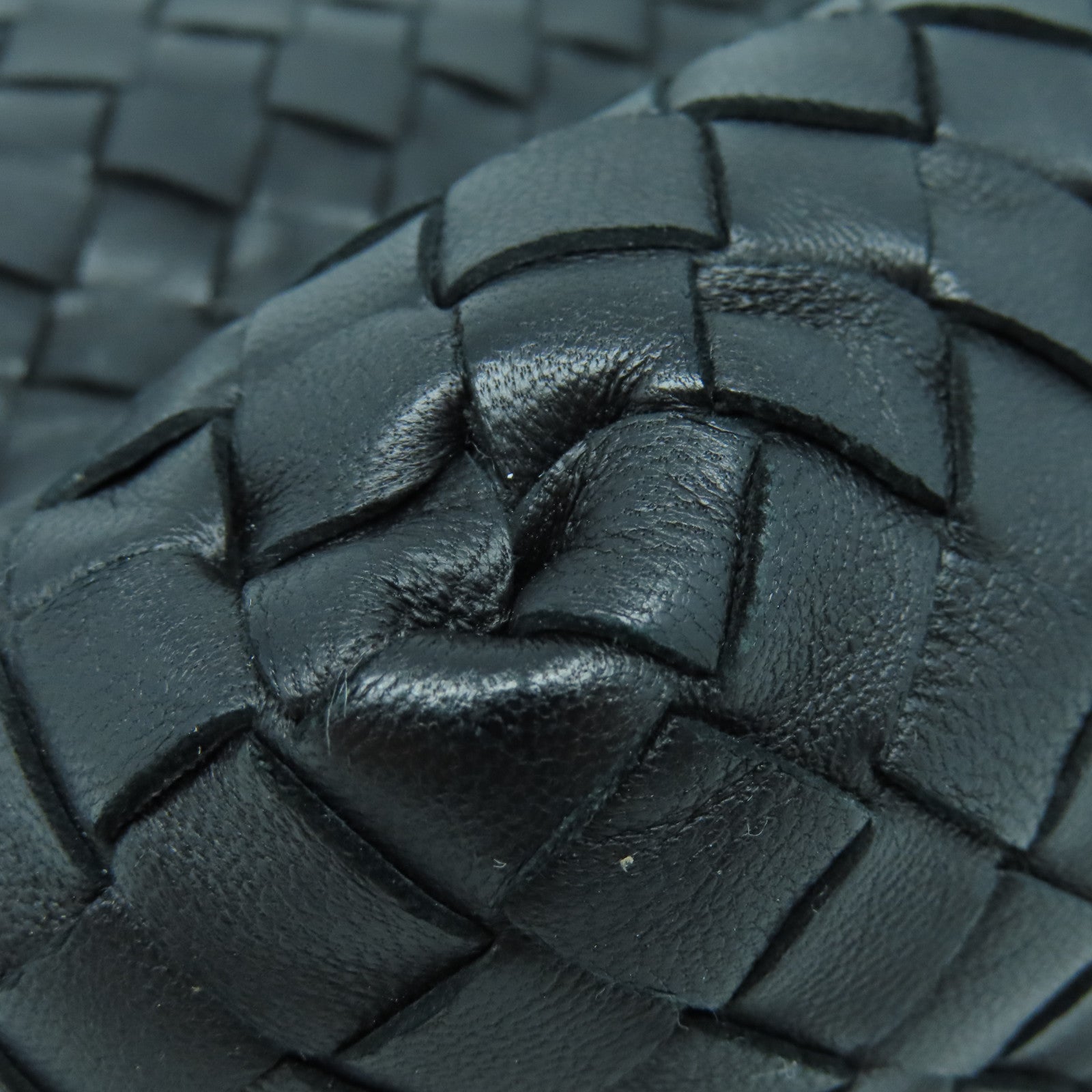 BOTTEGA VENETA 织纹皮革Shoulder Bag肩背袋黑色
