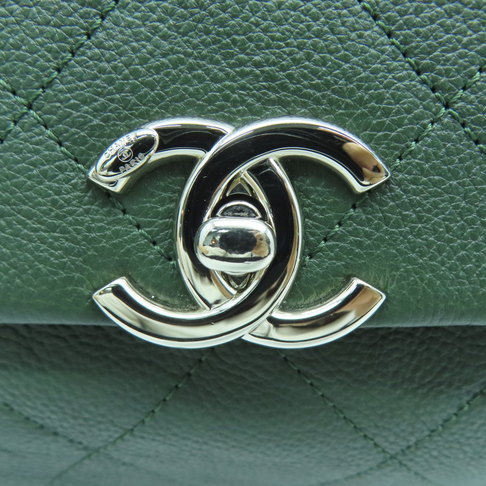 CHANEL 菱格牛皮皮革Shoulder Bag银扣肩背袋绿色