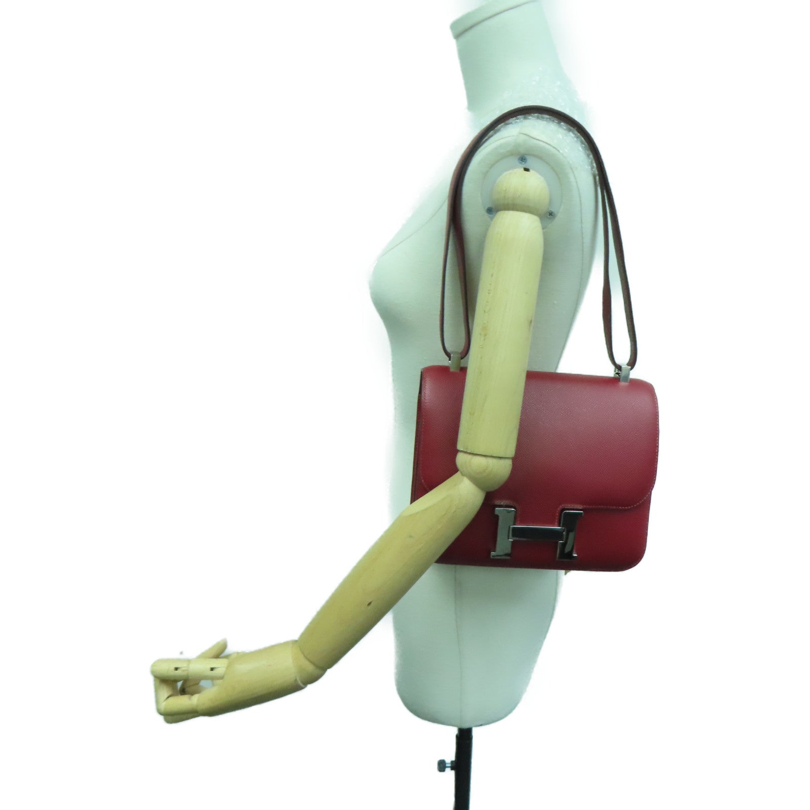 HERMES Epsom皮革Constance 24银扣肩背袋Rouge Grenade/红色