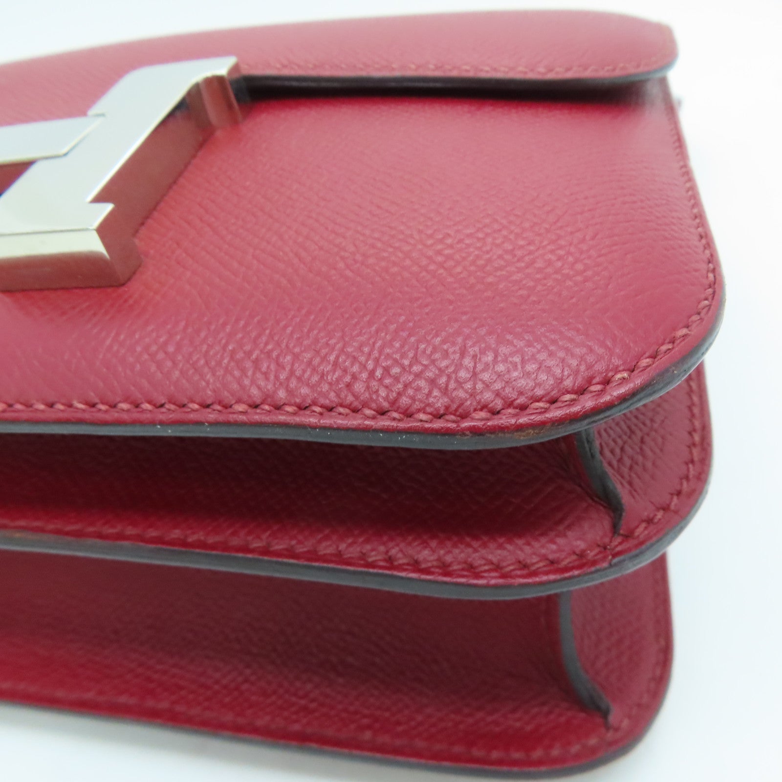 HERMES Epsom皮革Constance 24银扣肩背袋Rouge Grenade/红色