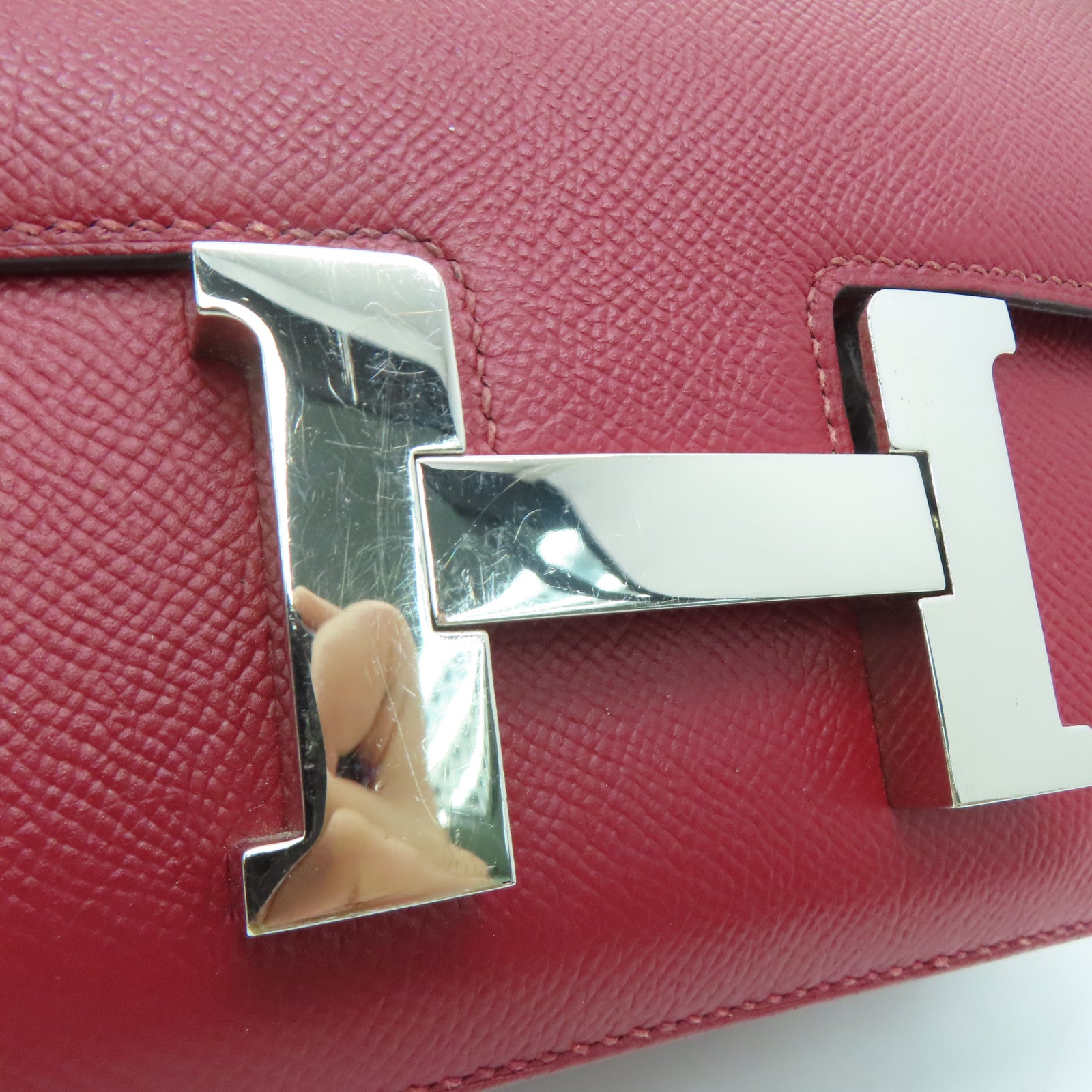 HERMES Epsom皮革Constance 24银扣肩背袋Rouge Grenade/红色