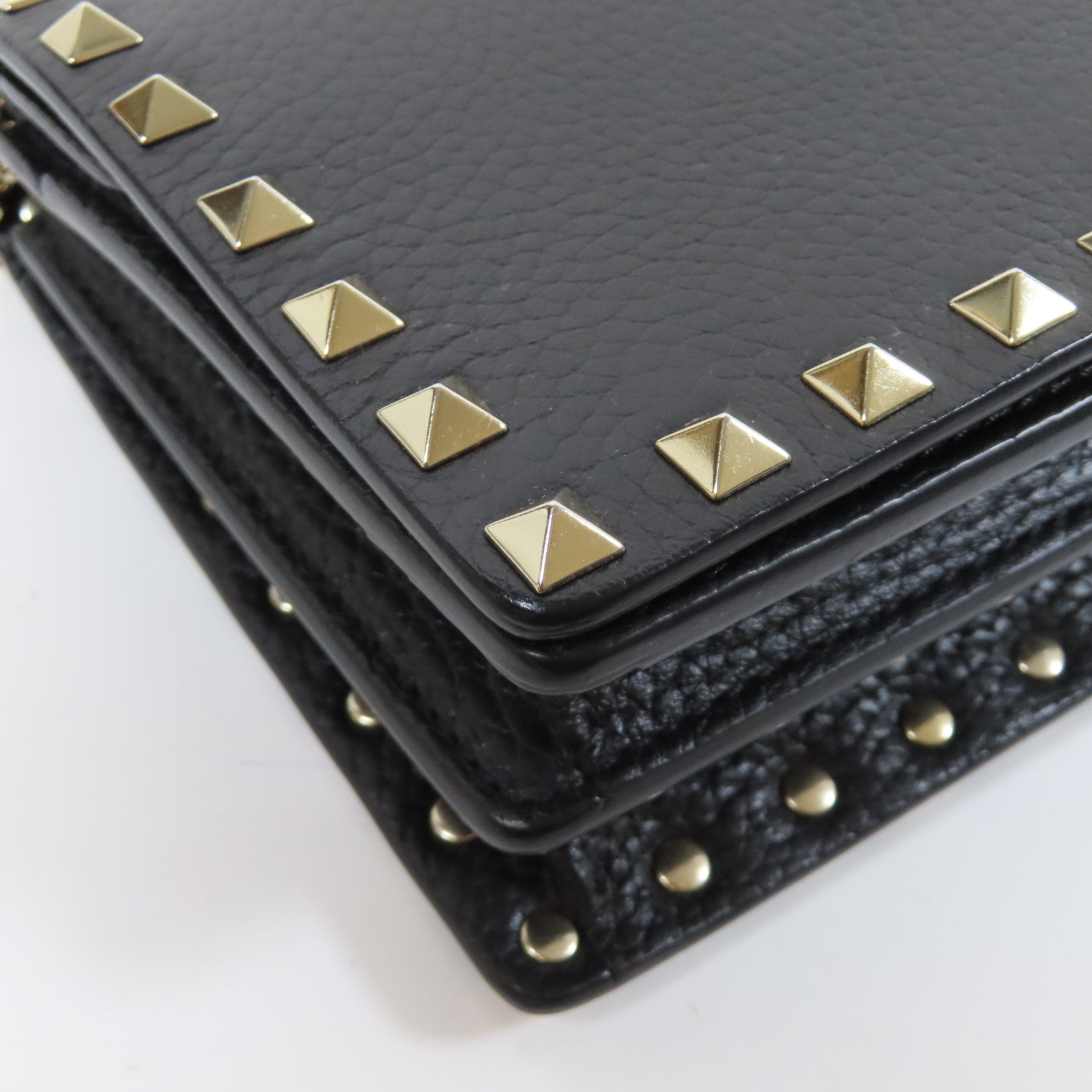 Valentino 牛皮皮革Chain Shoulder Bag金扣鏈帶肩背袋黑色