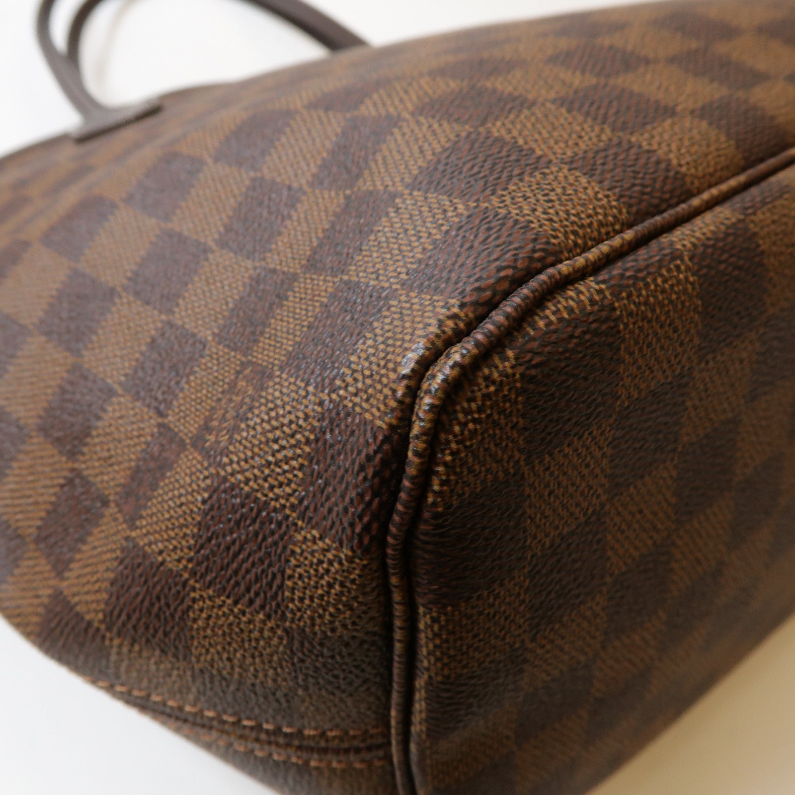LOUIS VUITTON Damier Neverfull MM金扣手挽袋啡色/紅色