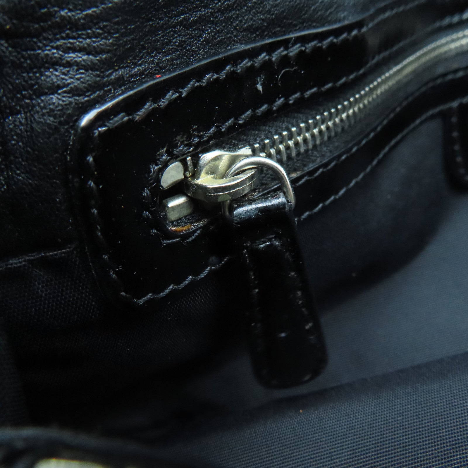 Dior 漆皮皮革Rendez-Vous Flap Bag银扣链带肩背袋黑色