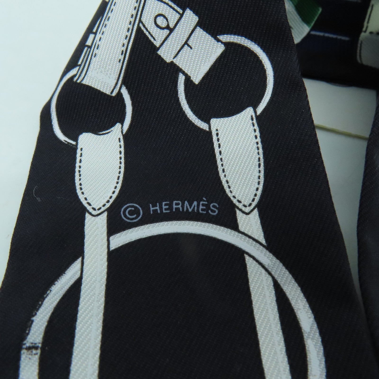 HERMES 丝质Twilly丝巾黑色绿色