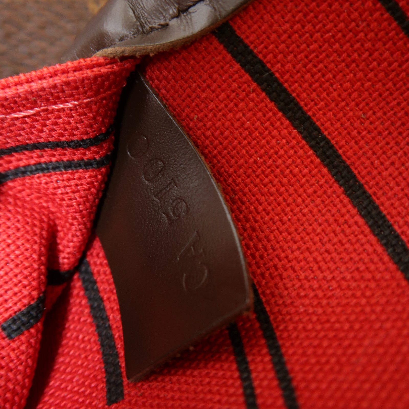LOUIS VUITTON Damier Neverfull MM金扣手挽袋啡色/紅色