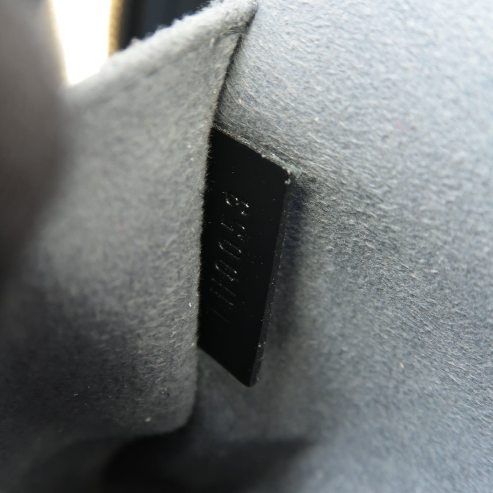 LOUIS VUITTON Epi Jasmin金扣手挽袋黒色