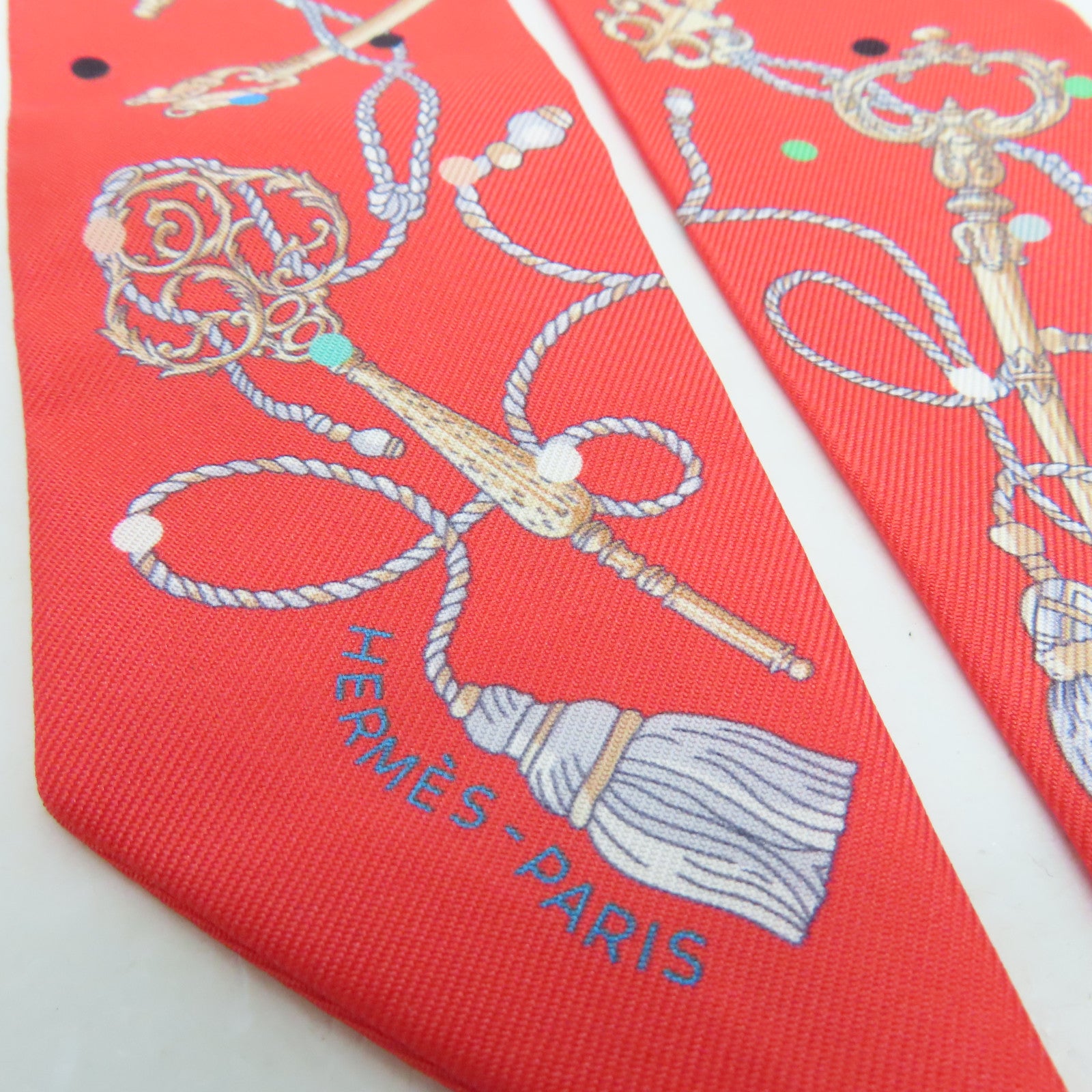 HERMES Silk Twilly Scarf Red