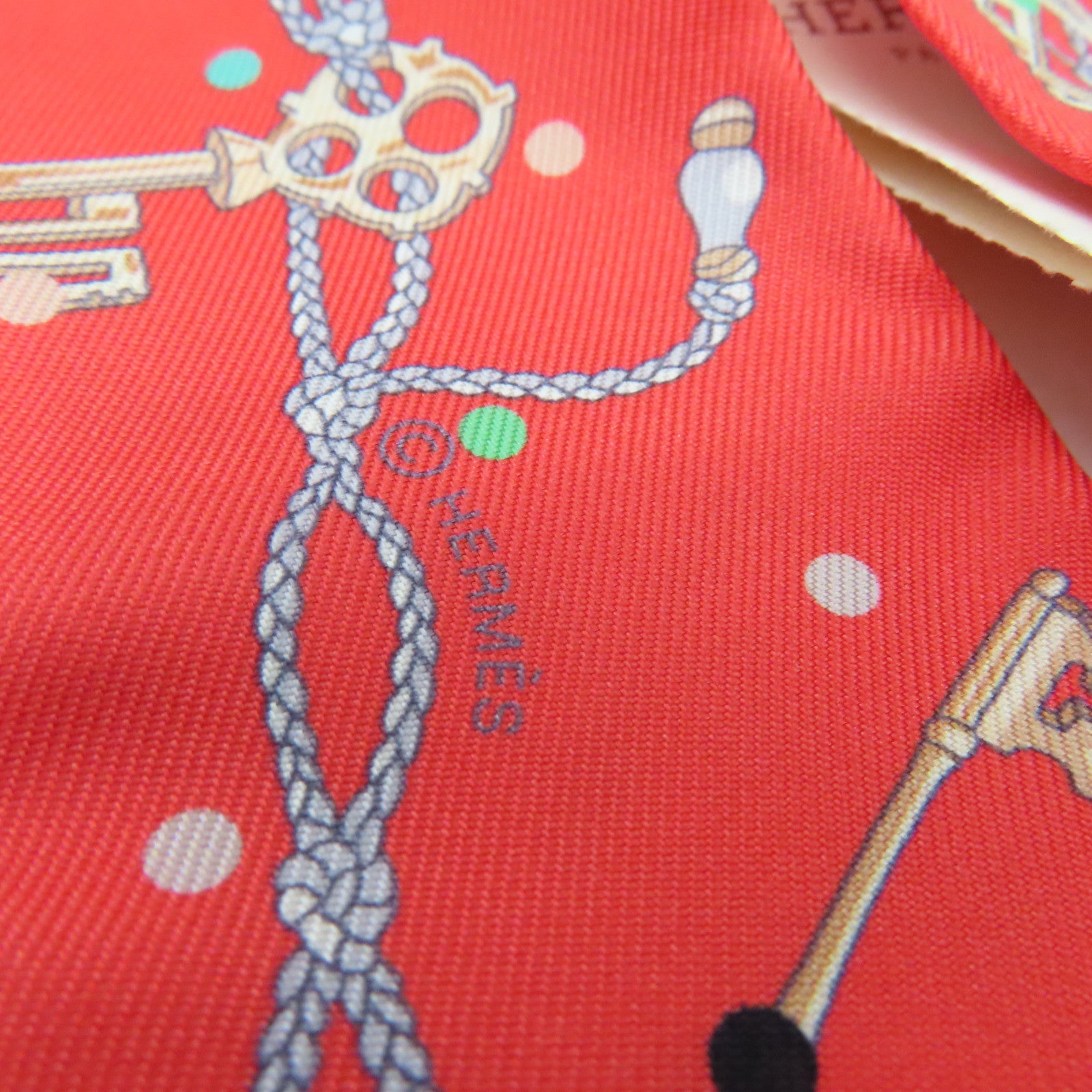 HERMES Silk Twilly Scarf Red