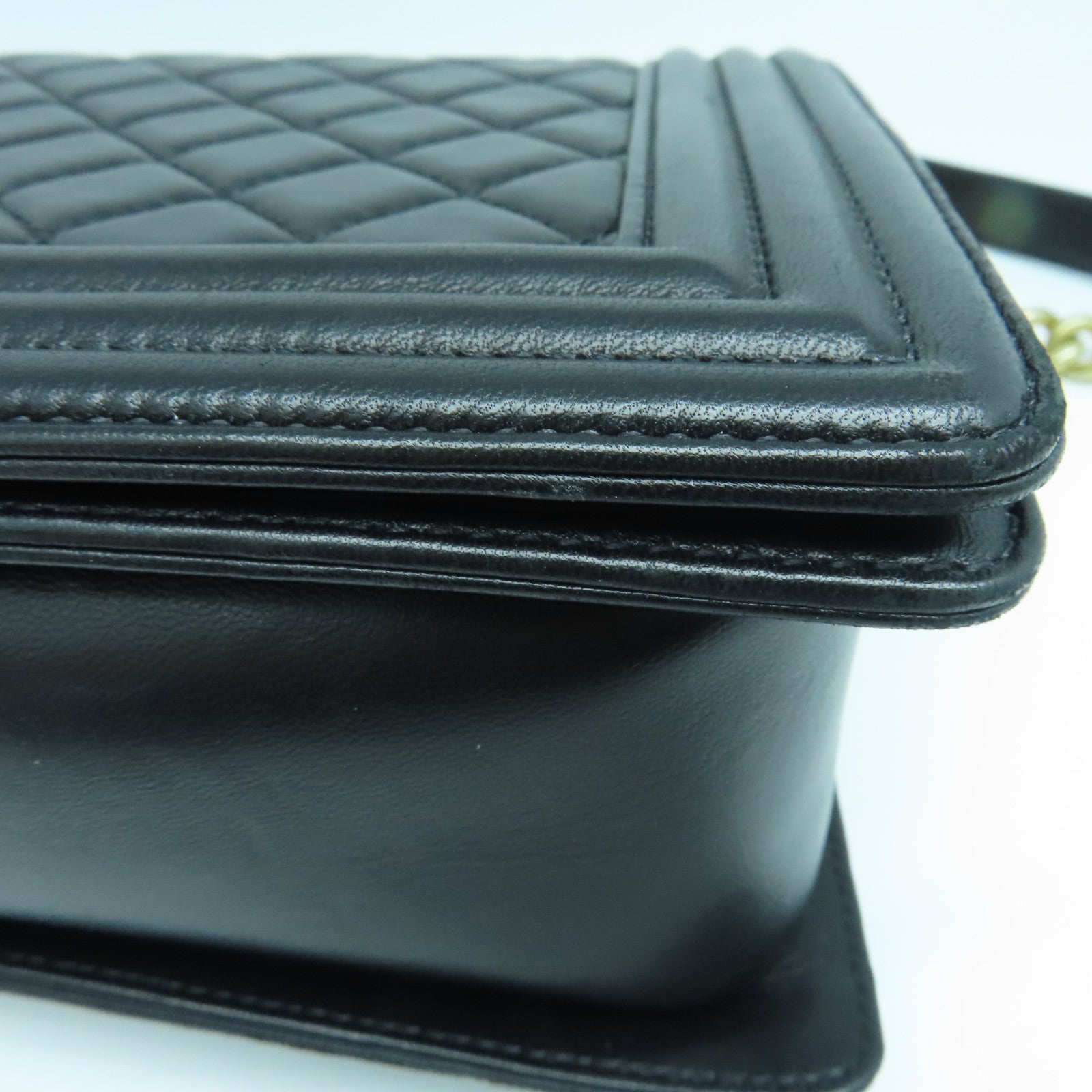 CHANEL rhombic sheepskin leather Boy gold buckle shoulder bag black