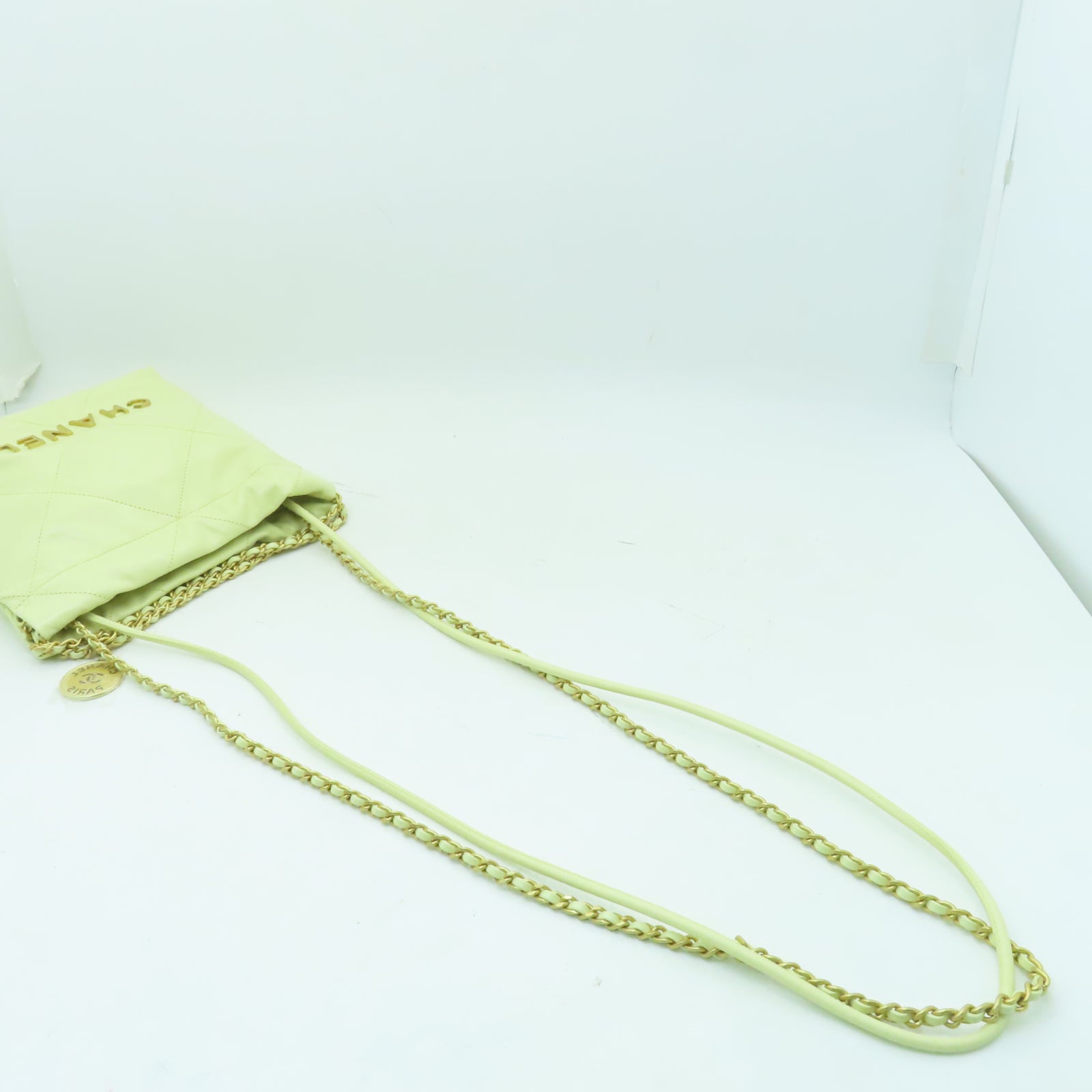 CHANEL 菱格羊皮皮革Chanel 22 Mini金扣鏈帶手挽肩背兩用袋黃色