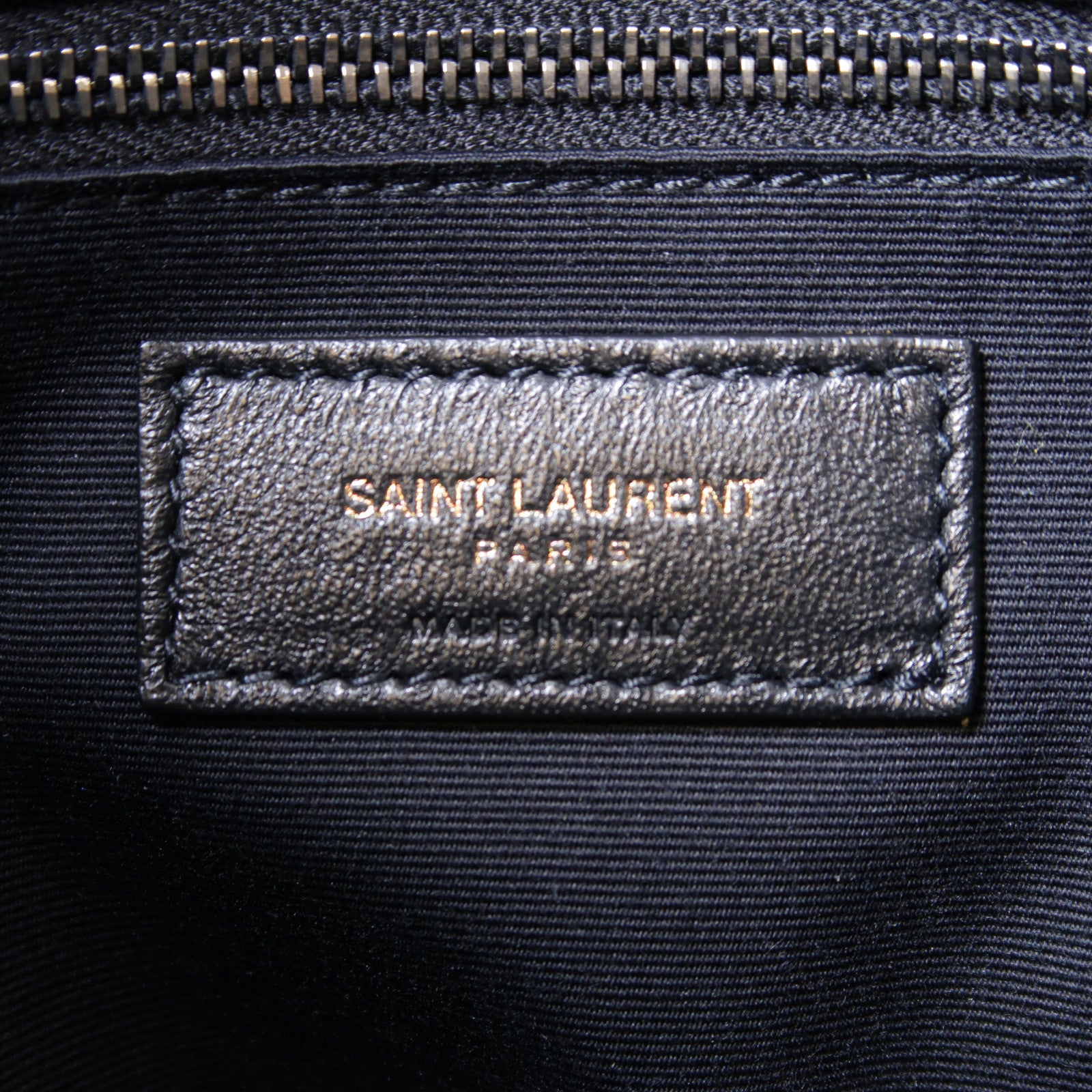 SAINT LAURENT 牛皮皮革Niki銀扣肩背袋黑色