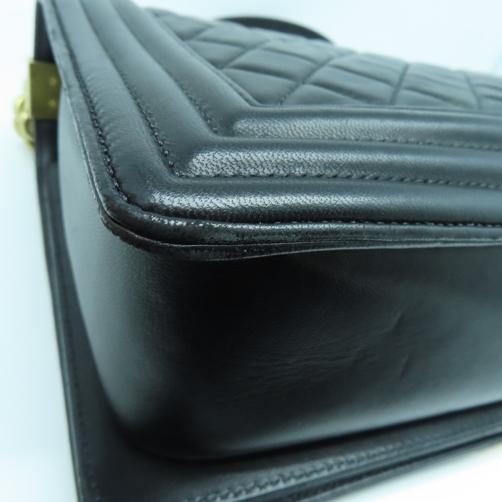 CHANEL rhombic sheepskin leather Boy gold buckle shoulder bag black