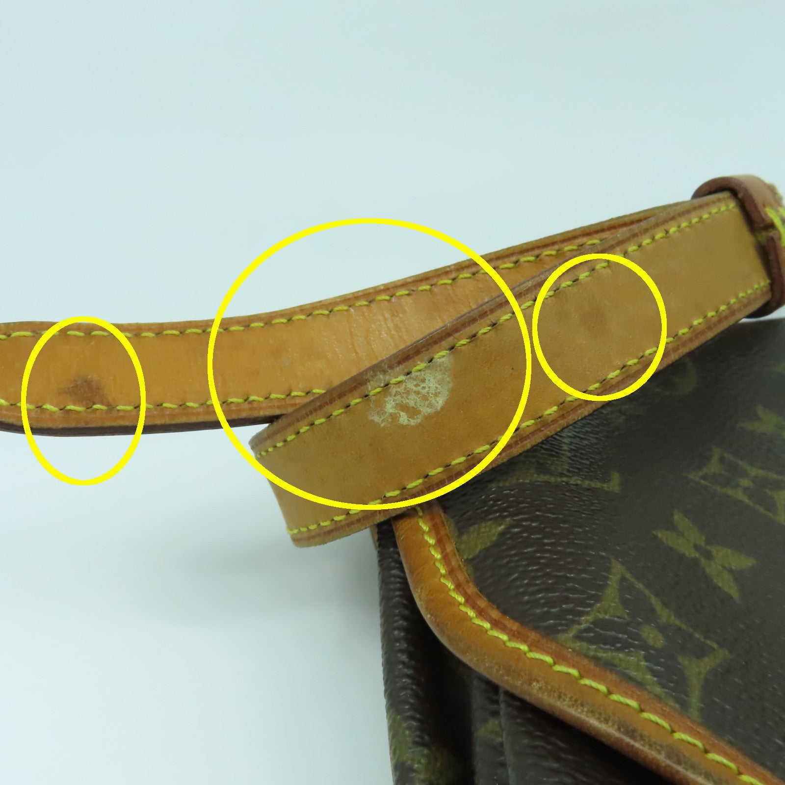 LOUIS VUITTON Monogram Saumur 30金扣肩背袋啡色