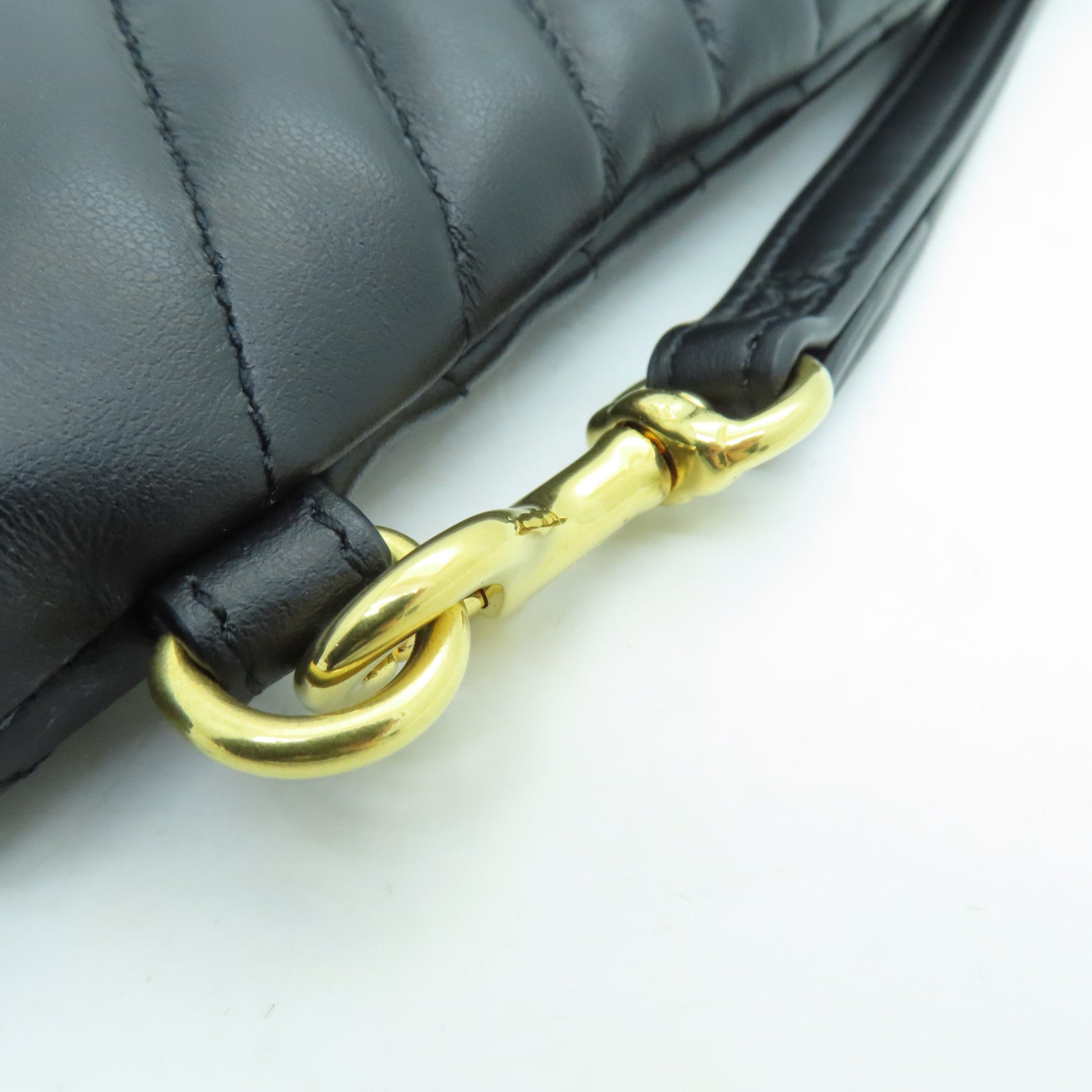SAINT LAURENT 牛皮皮革Clutch Bag金扣手拿包黑色