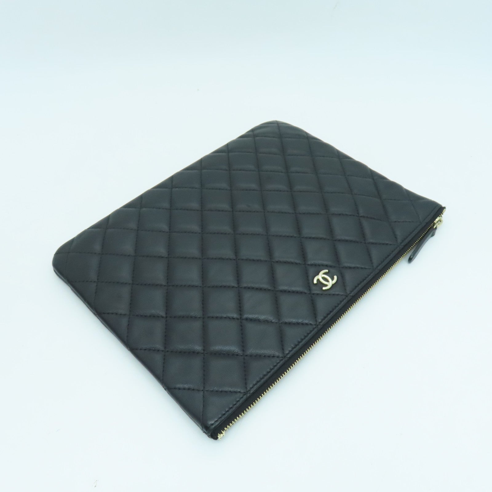 CHANEL rhombus sheepskin leather Clutch Bag gold buckle clutch bag black