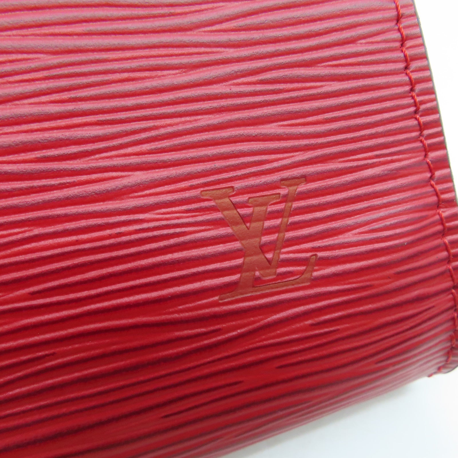 LOUIS VUITTON Epi Pochette Accessories金扣手拿包红色