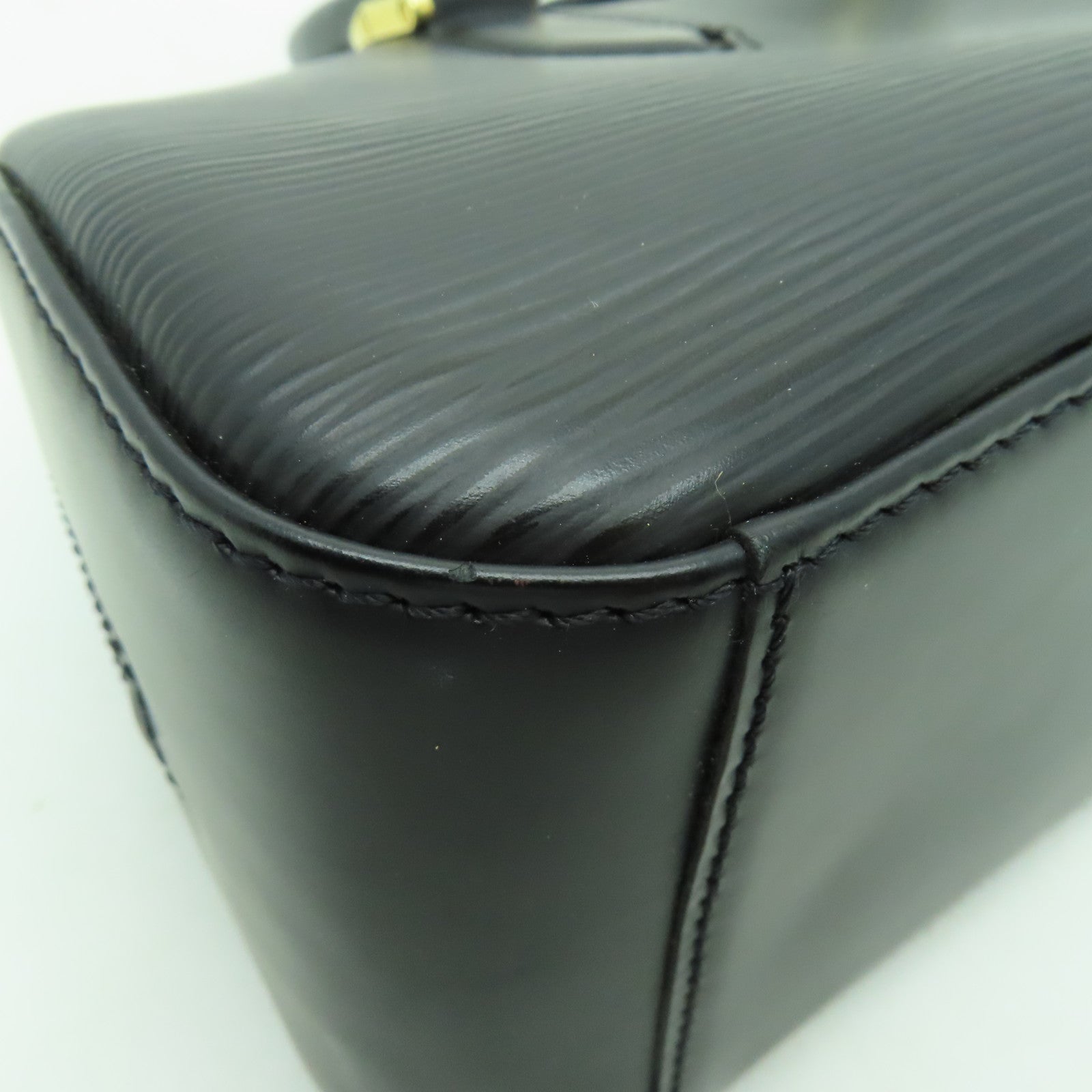 LOUIS VUITTON Epi Jasmin金扣手挽袋黒色