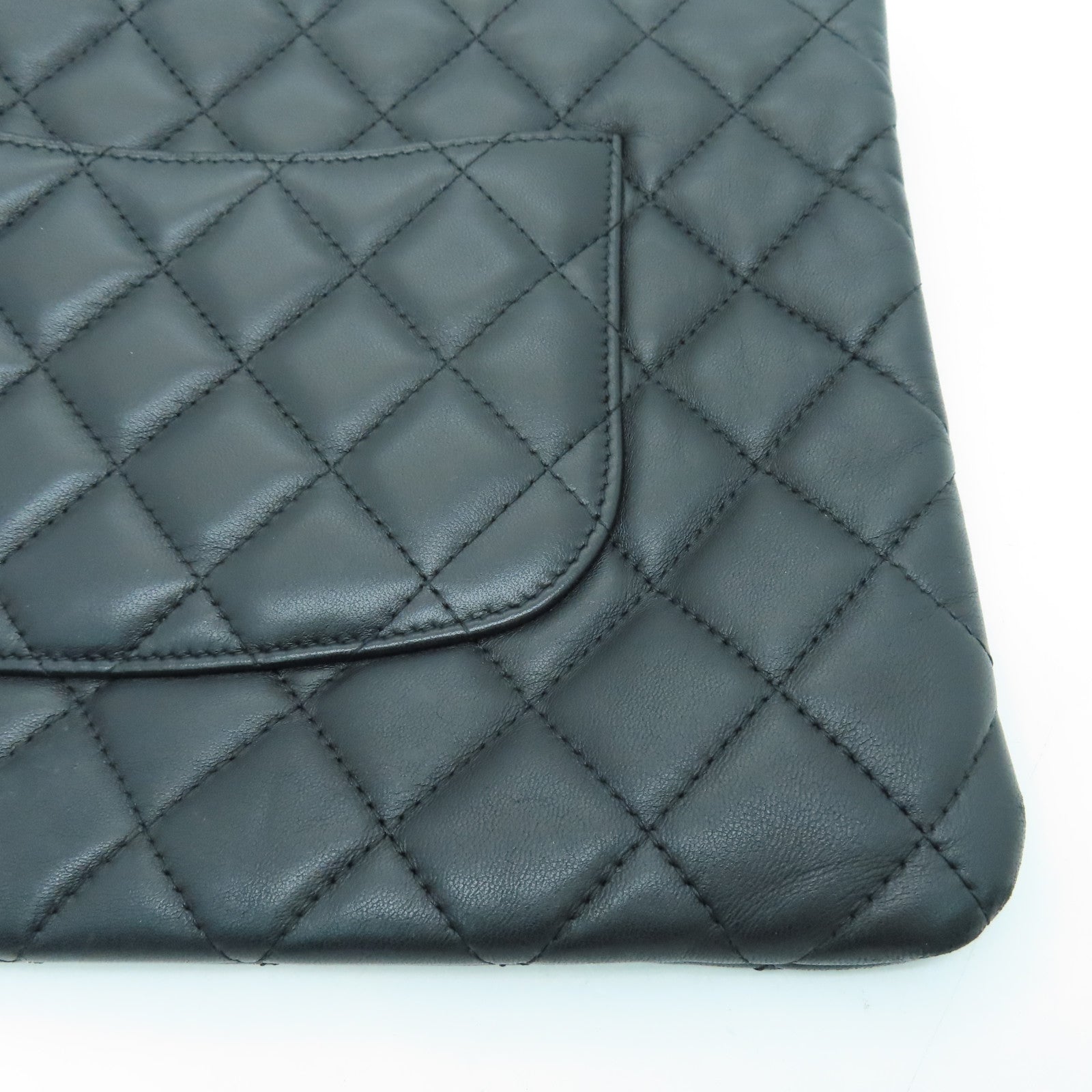 CHANEL rhombus sheepskin leather Clutch Bag gold buckle clutch bag black