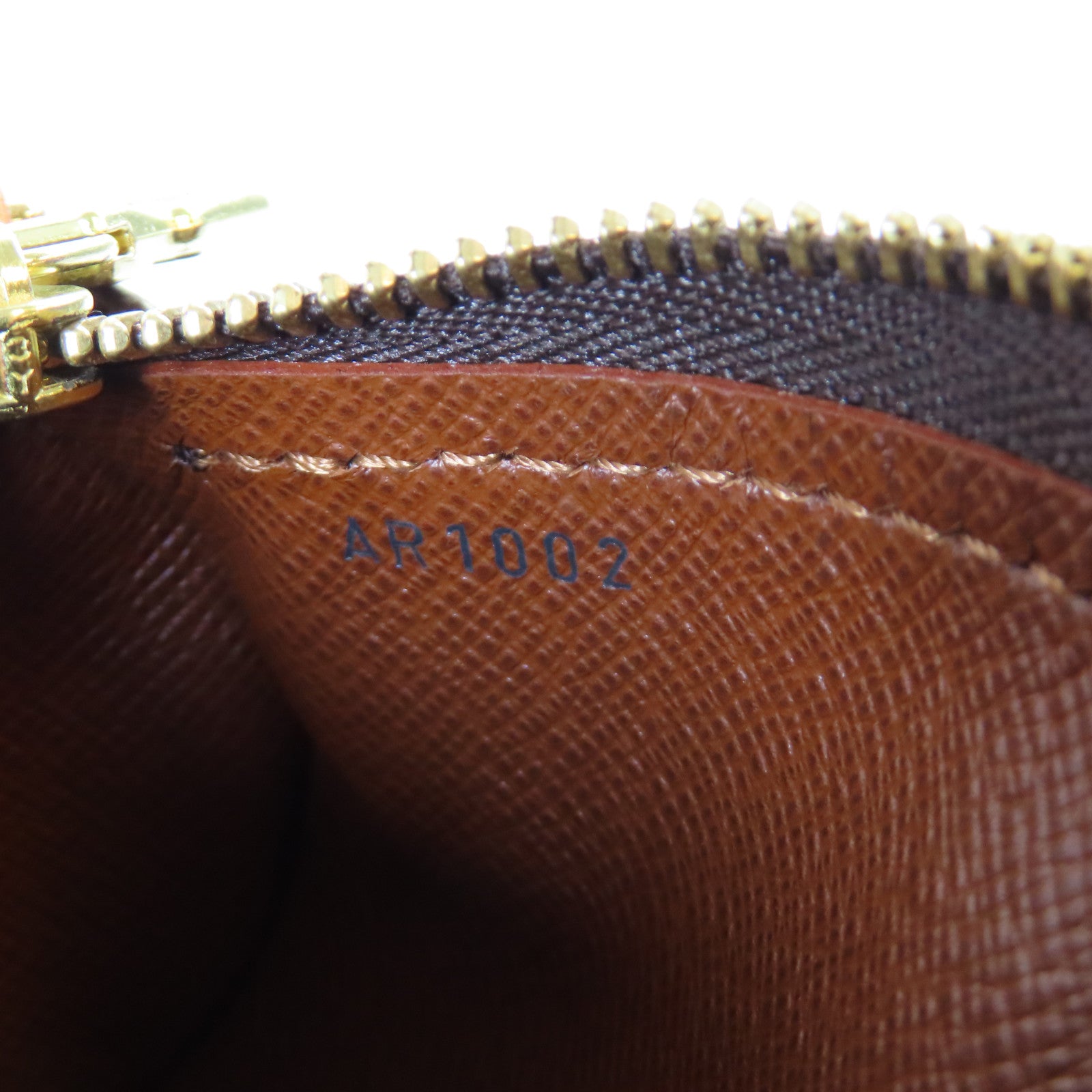 LOUIS VUITTON Monogram Handbag金扣手挽袋啡色