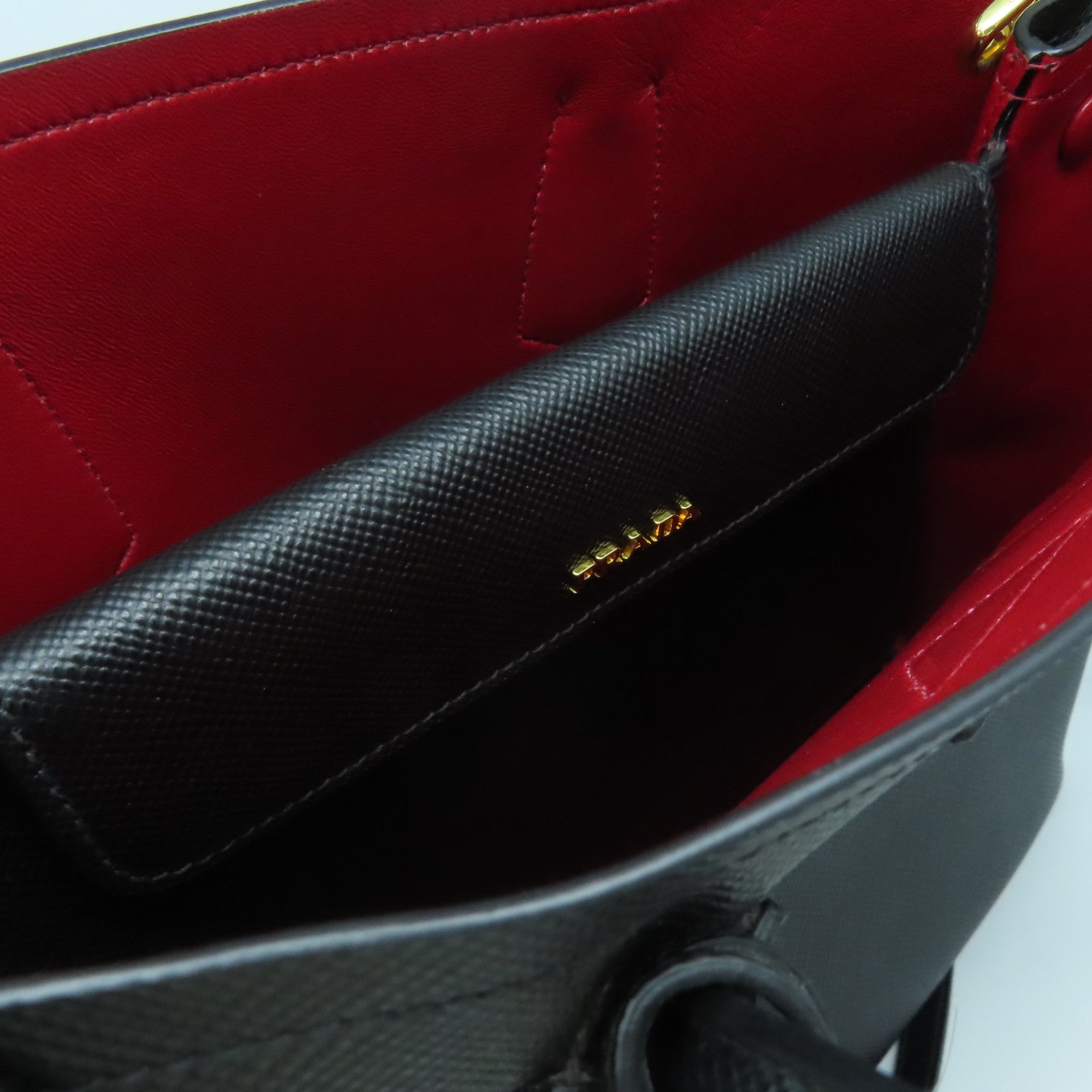PRADA Saffiano皮革2Way Shoulder Bag金扣手挽肩背兩用袋黑色