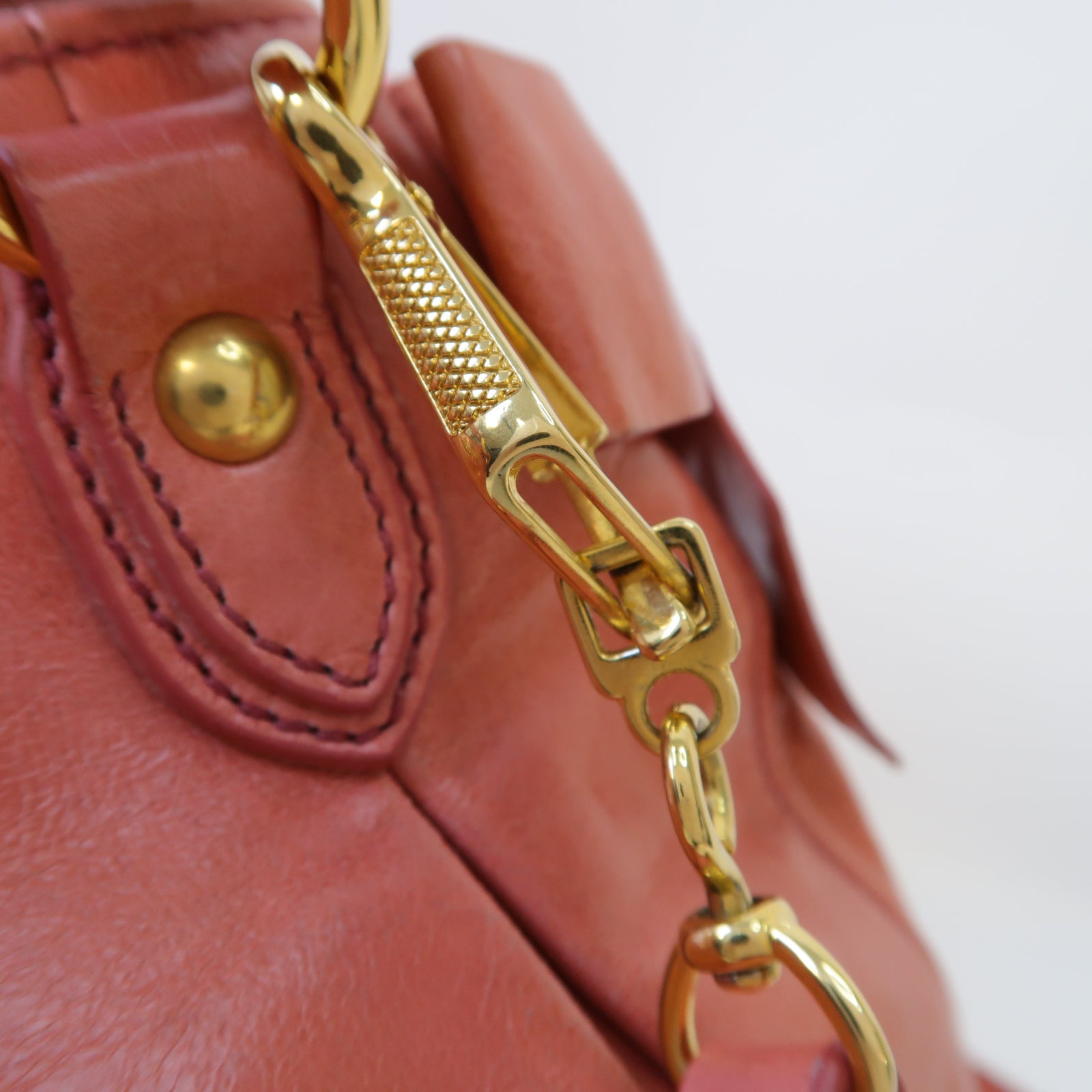 Miu Miu 牛皮皮革2 Way Shoulder金扣手挽肩背兩用袋粉紅色