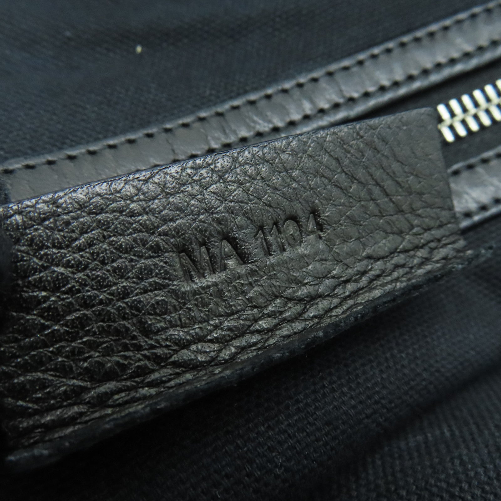 GIVENCHY 牛皮皮革2way Shoulder Bag銀扣手挽肩背兩用袋黑色