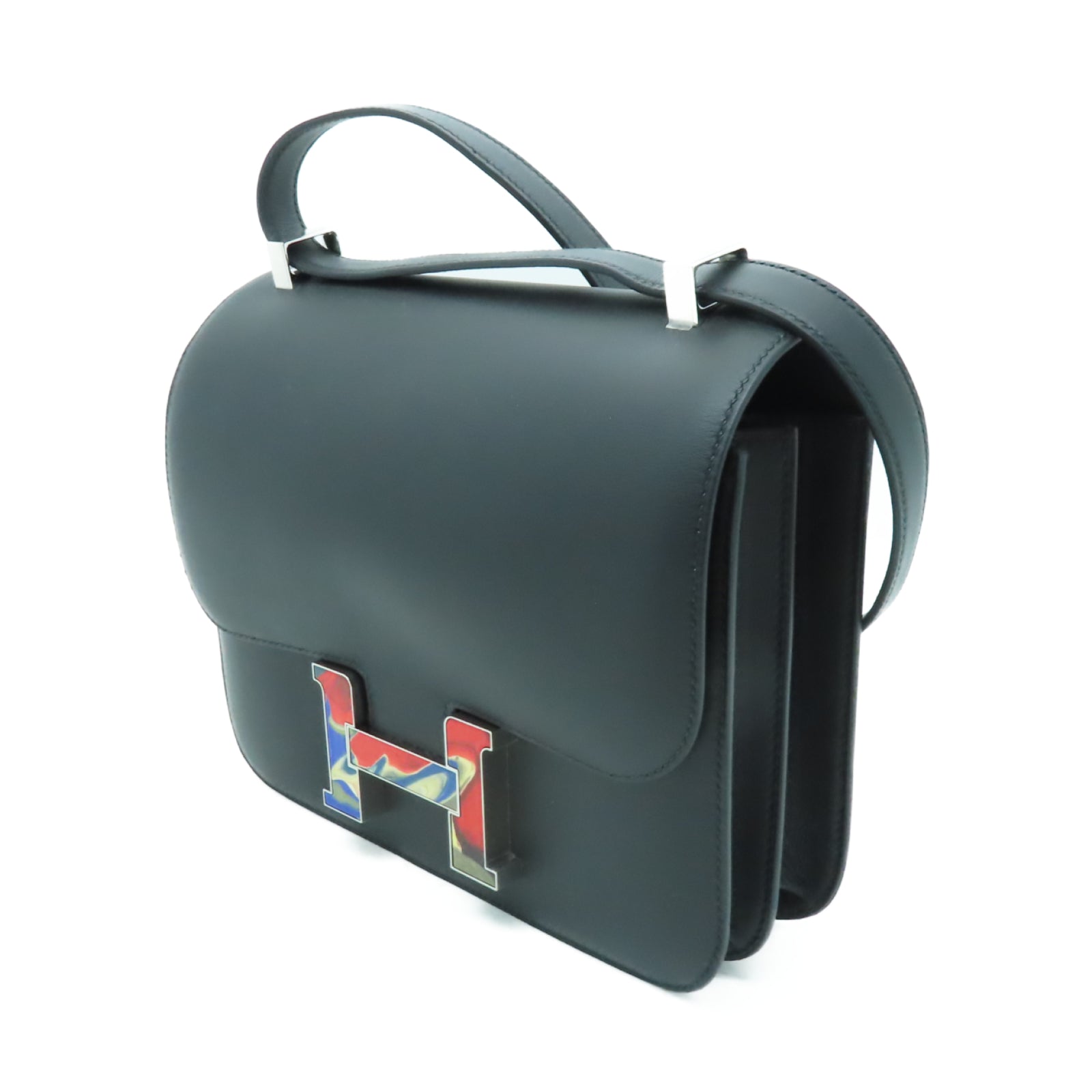 HERMES 【激減優惠】Swift皮革Constance 24銀扣肩背袋黑色