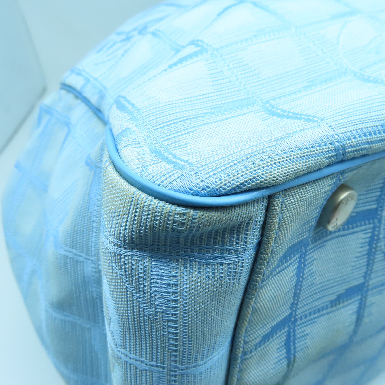 CHANEL 尼龙Shoulder Bag银扣肩背袋蓝色