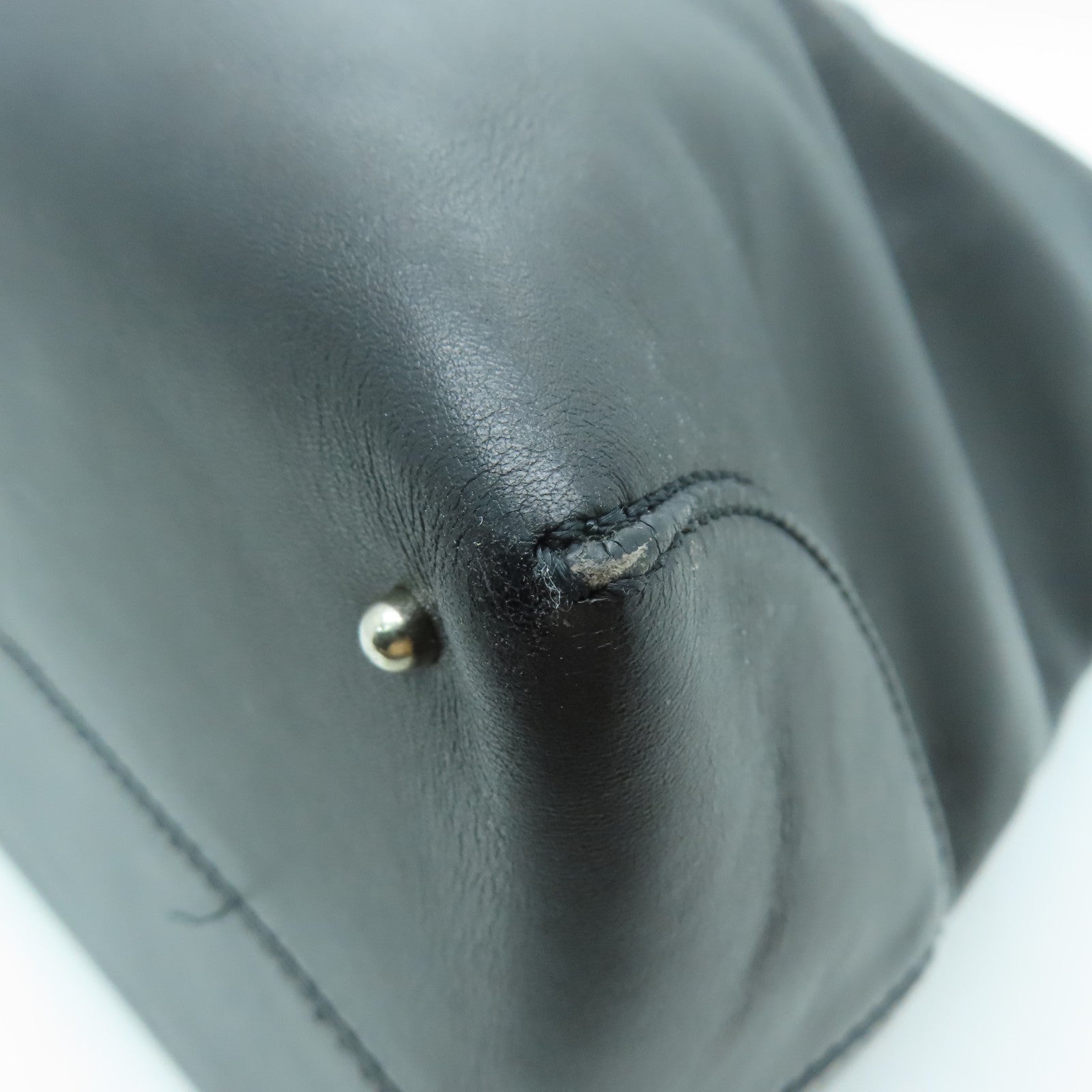 TOD’S 【激減優惠】牛皮皮革Shoulder Bag銀扣肩背袋黑色