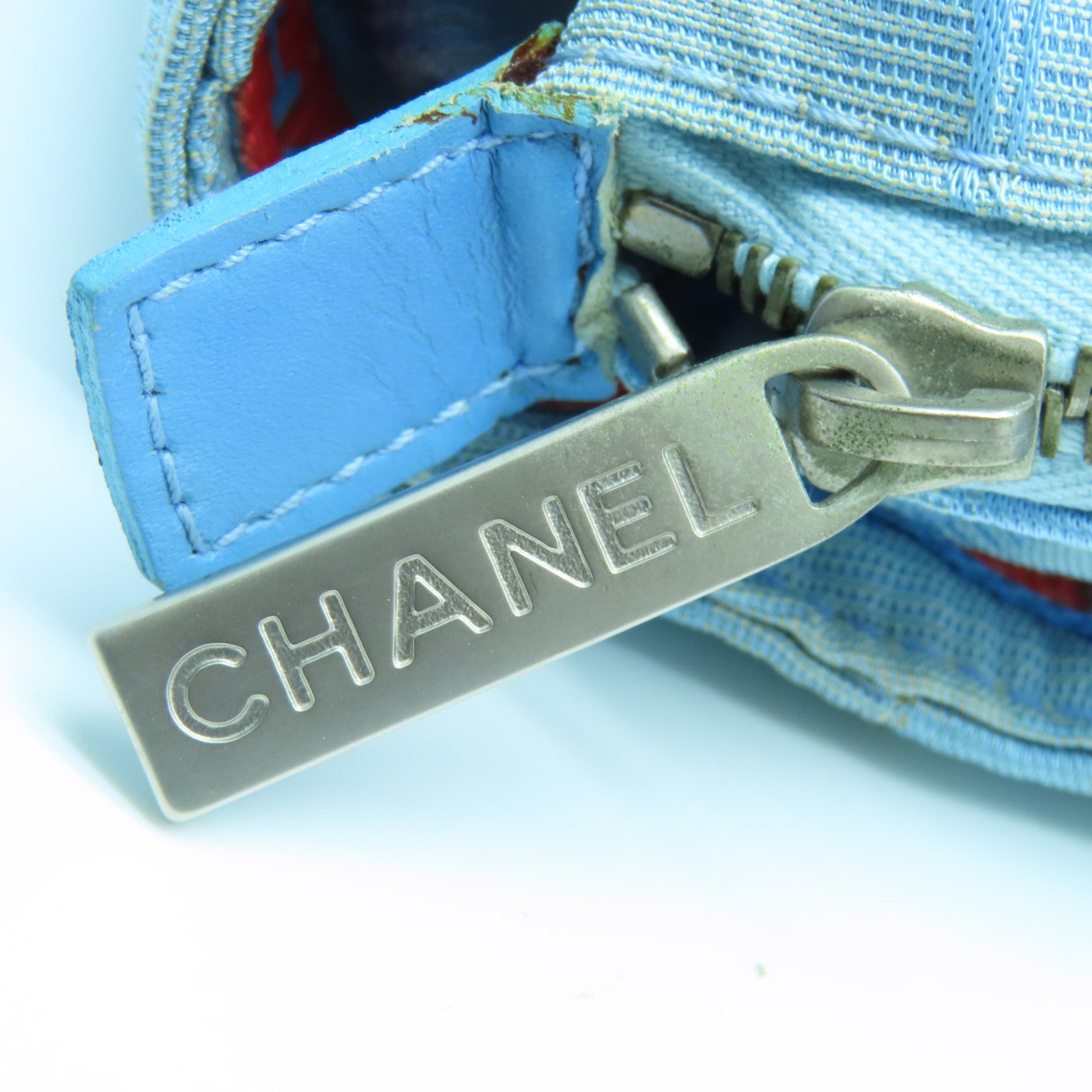 CHANEL 尼龙Shoulder Bag银扣肩背袋蓝色
